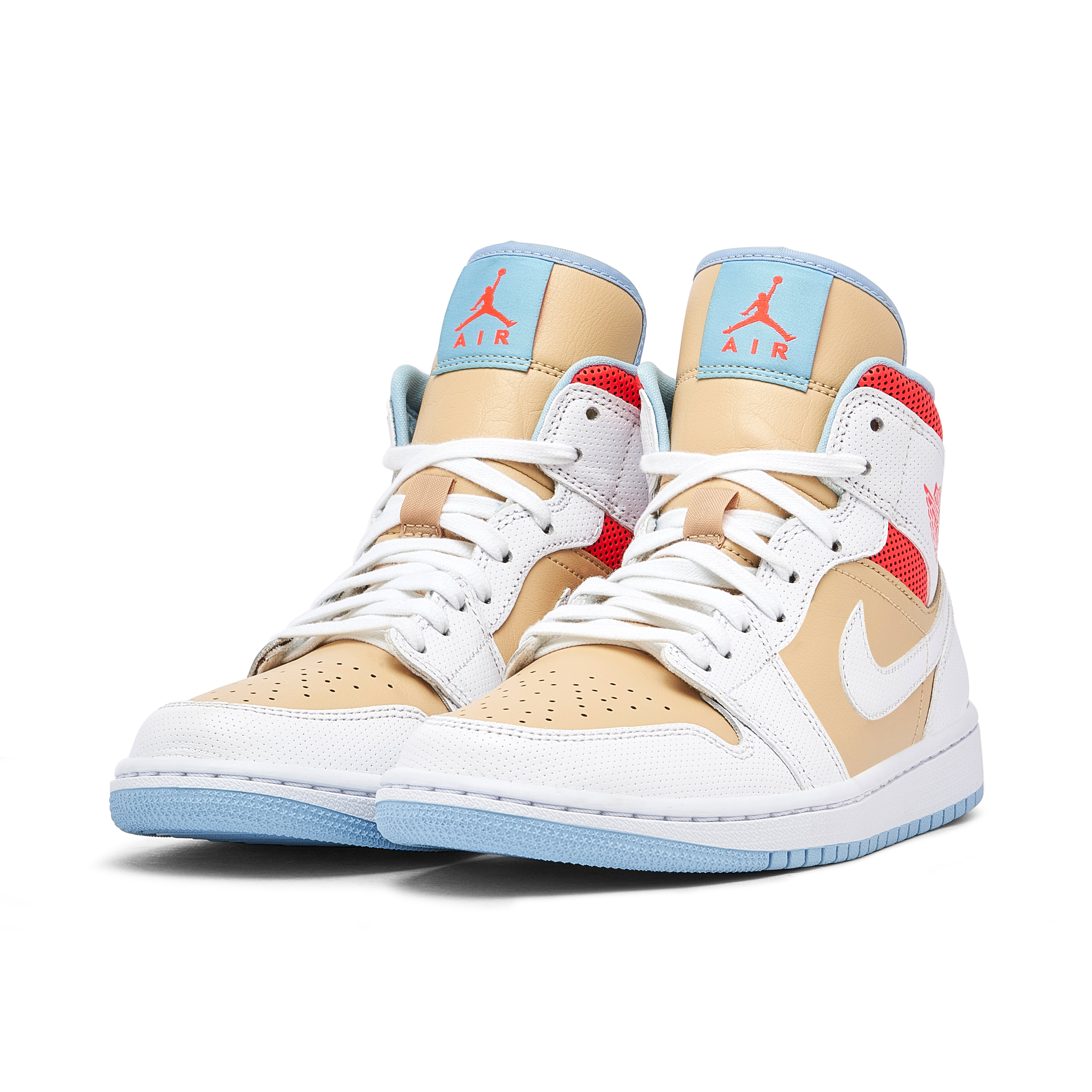 Air Jordan 1 Mid SE Sesame | CZ0774-200 | Laced