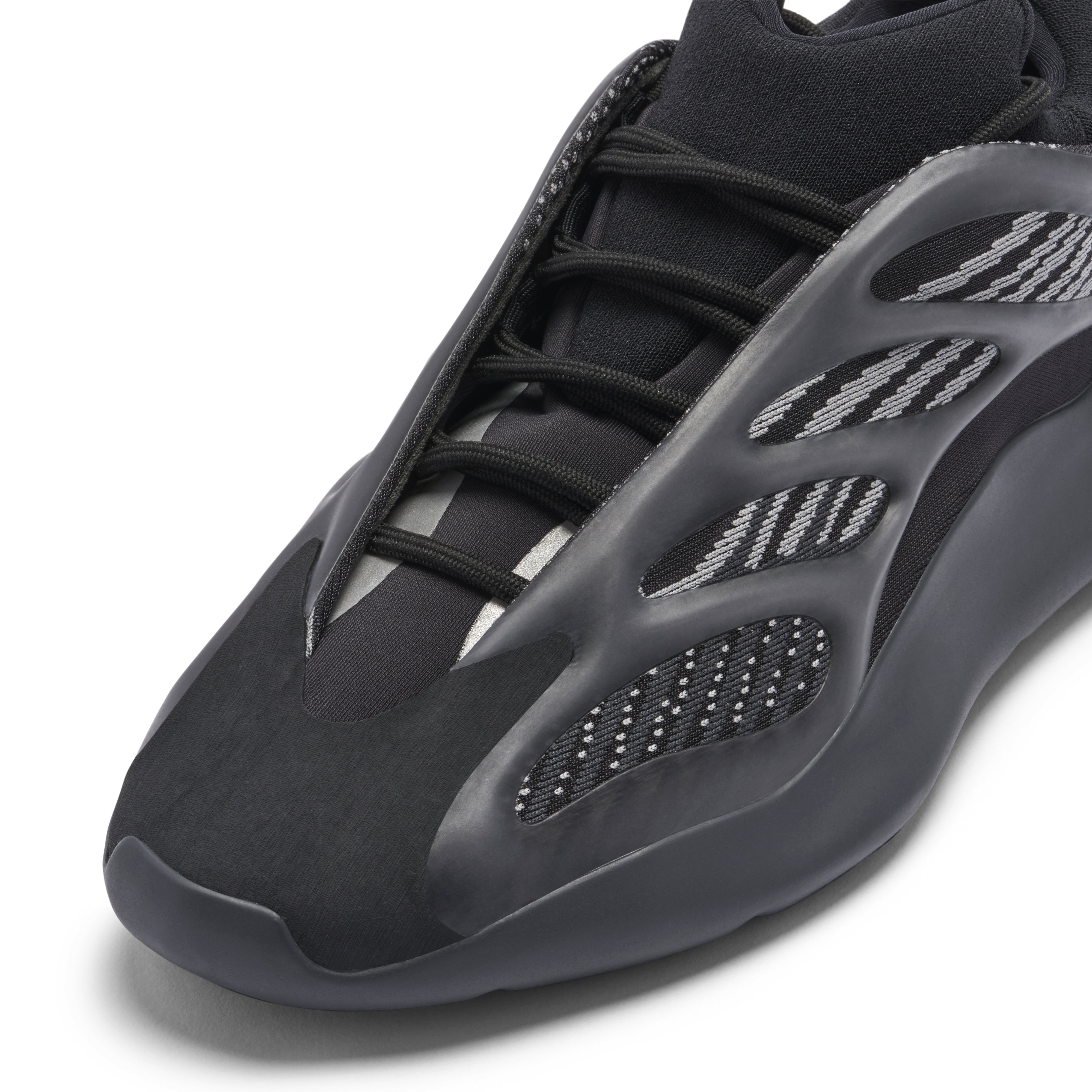 Yeezy 700 v3 Alvah | H67799 | Laced