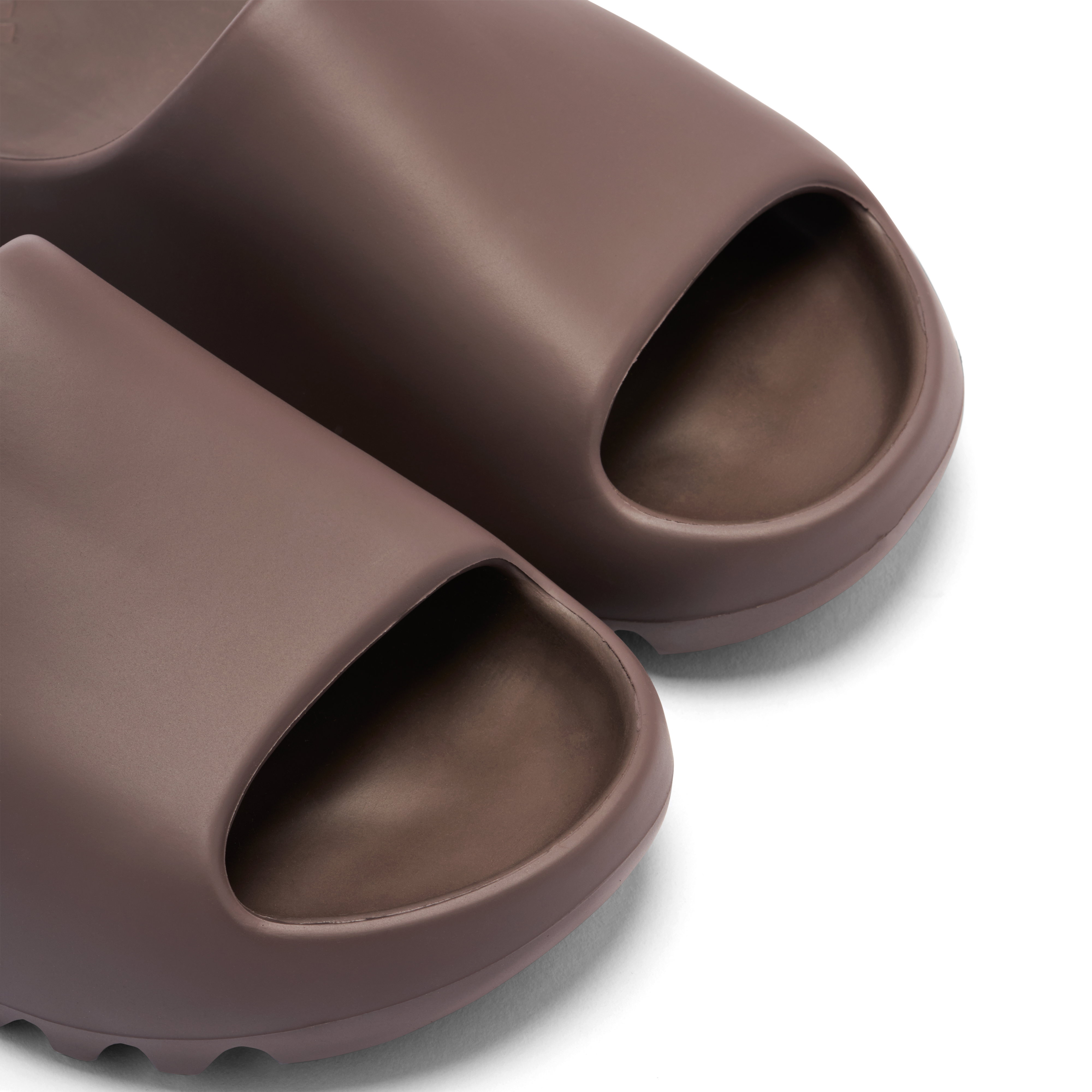 Yeezy Slide Soot 2021 | GX6141 | Laced