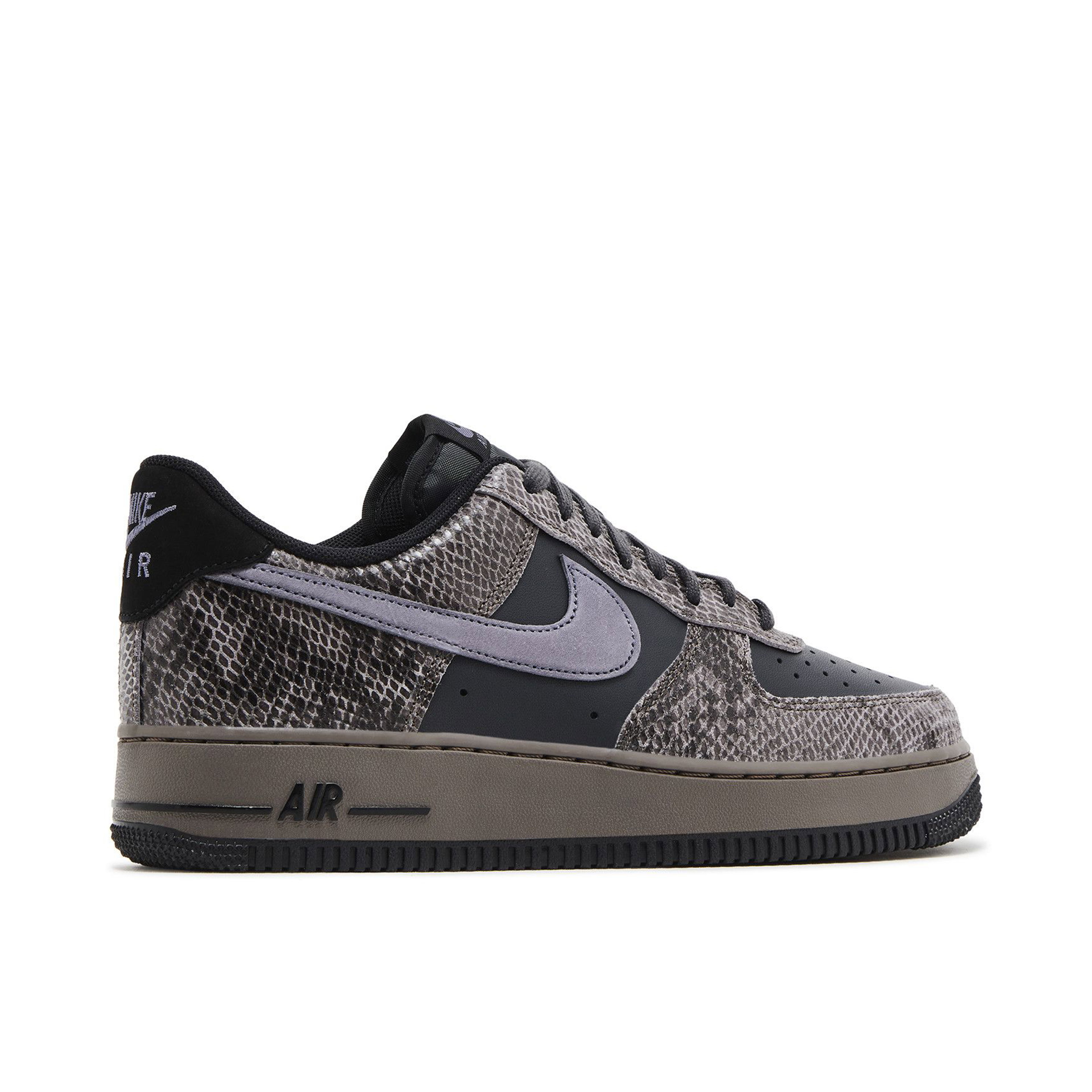 Nike Air Force 1 Low Off Noir Snakeskin