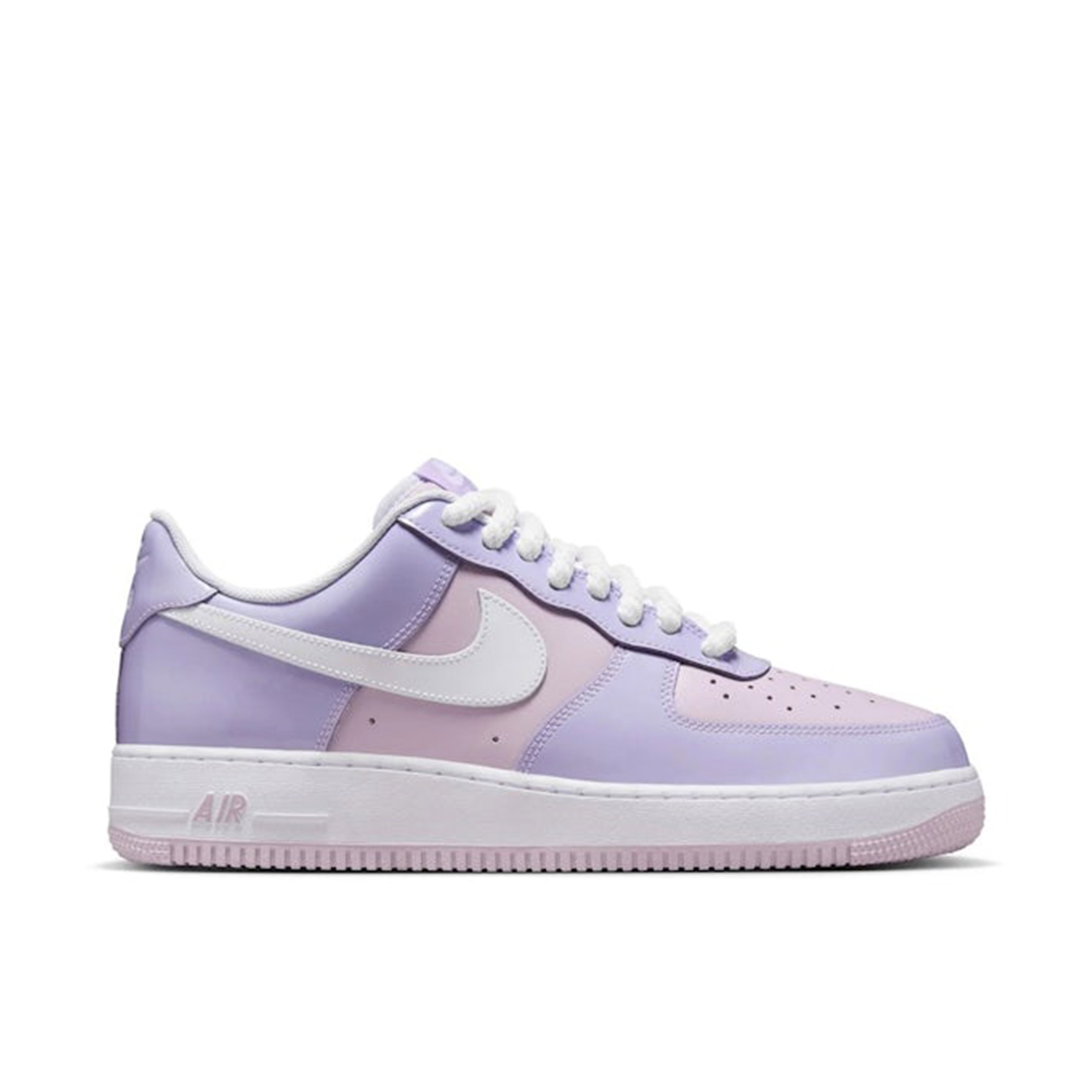 Nike Air Force 1 Low '07 LV8 Hydrangeas Patent | HV9405-500 | Laced