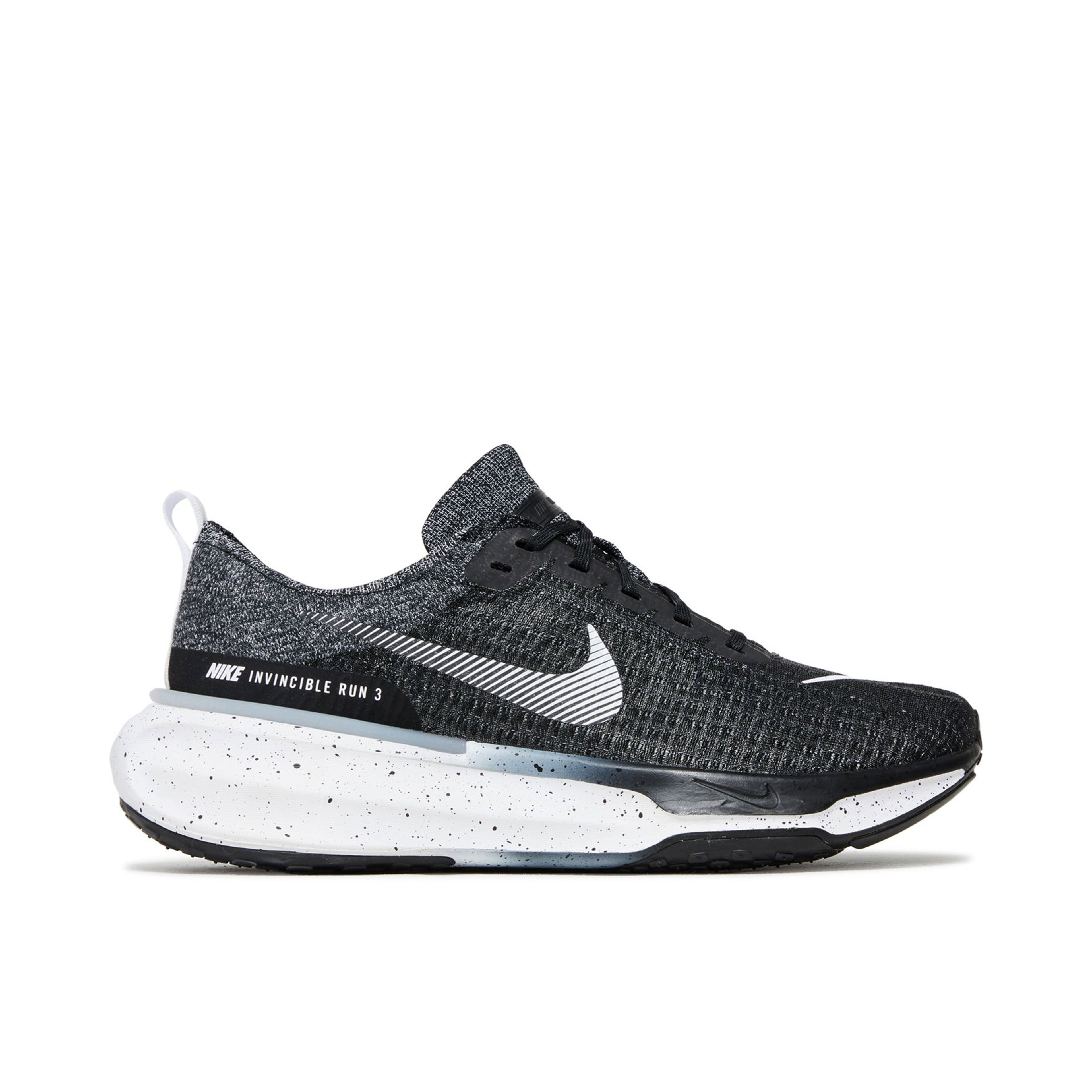 Nike ZoomX Invincible Run 3 Oreo