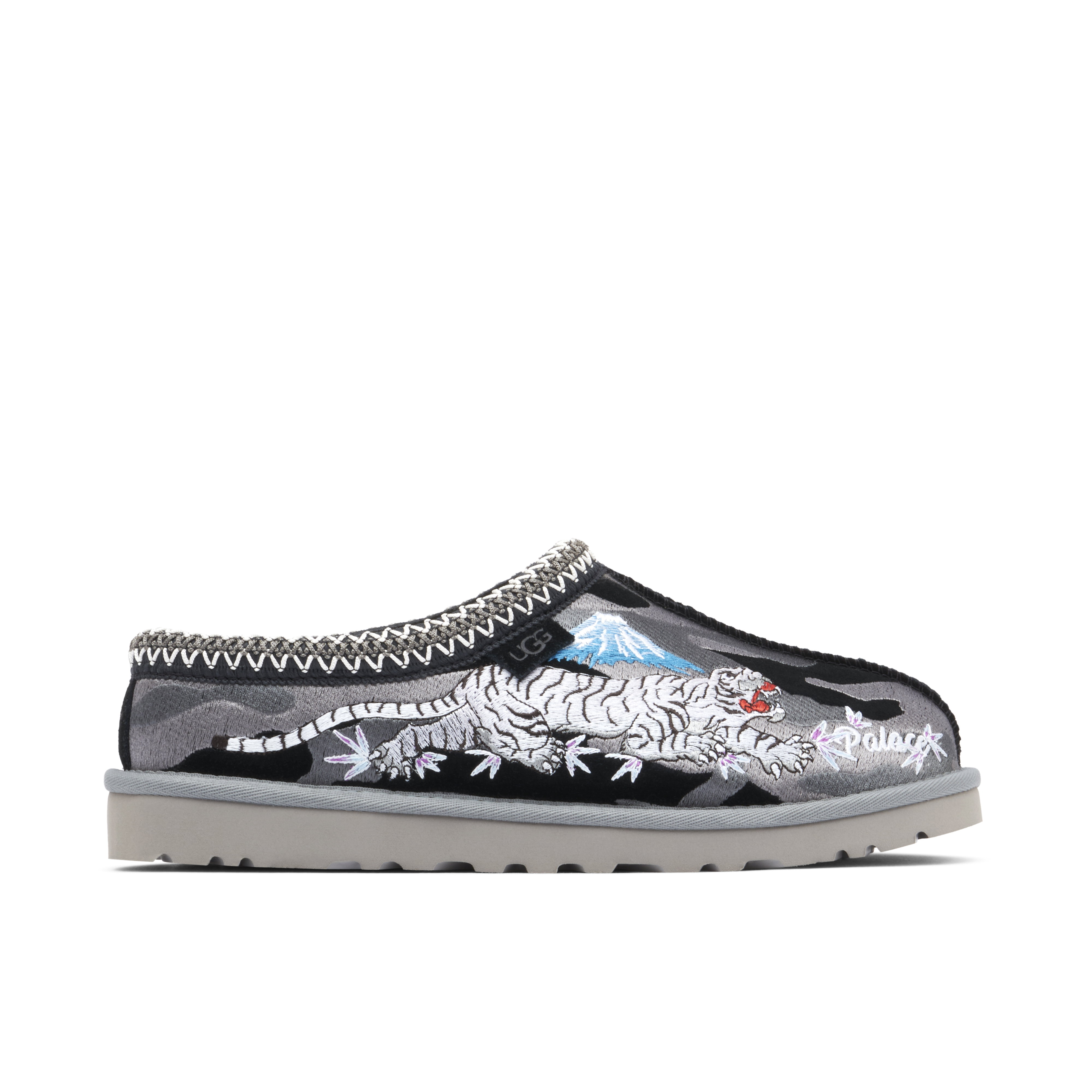 UGG Tasman Slipper Palace x Looney Tunes Black | 1181910-BLK | Laced