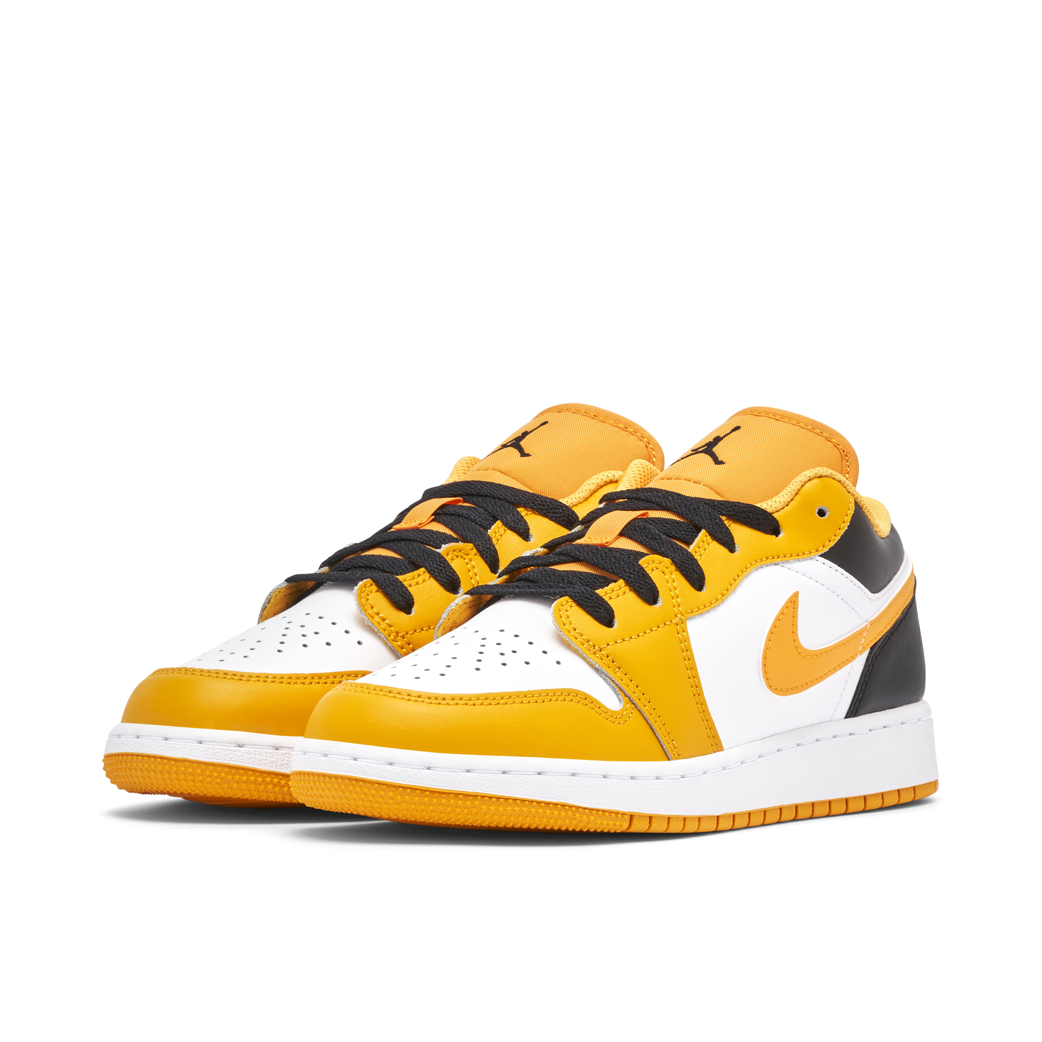 Air Jordan 1 Low Taxi GS | 553560-701 | Laced