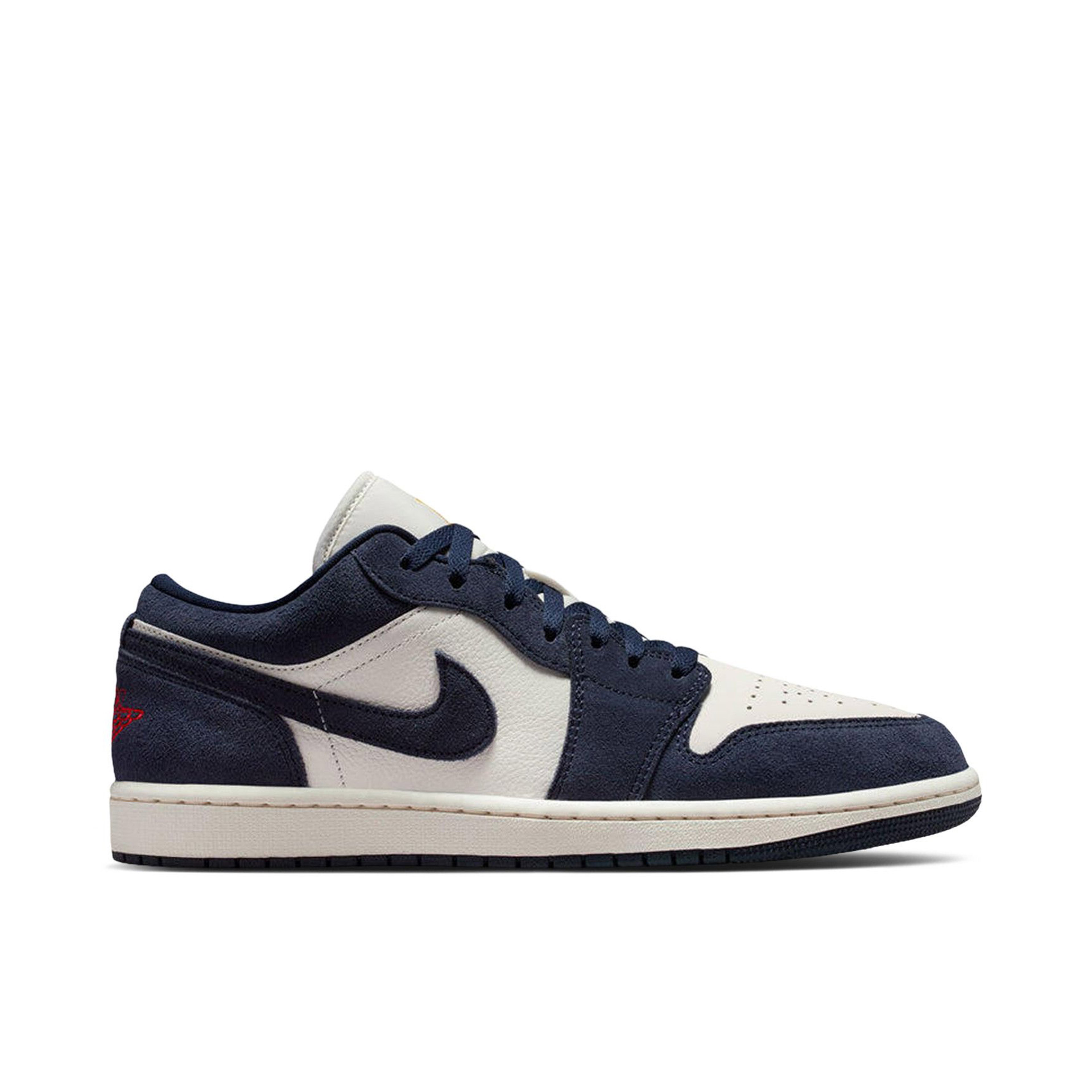Air Jordan 1 Low SE Obsidian Suede