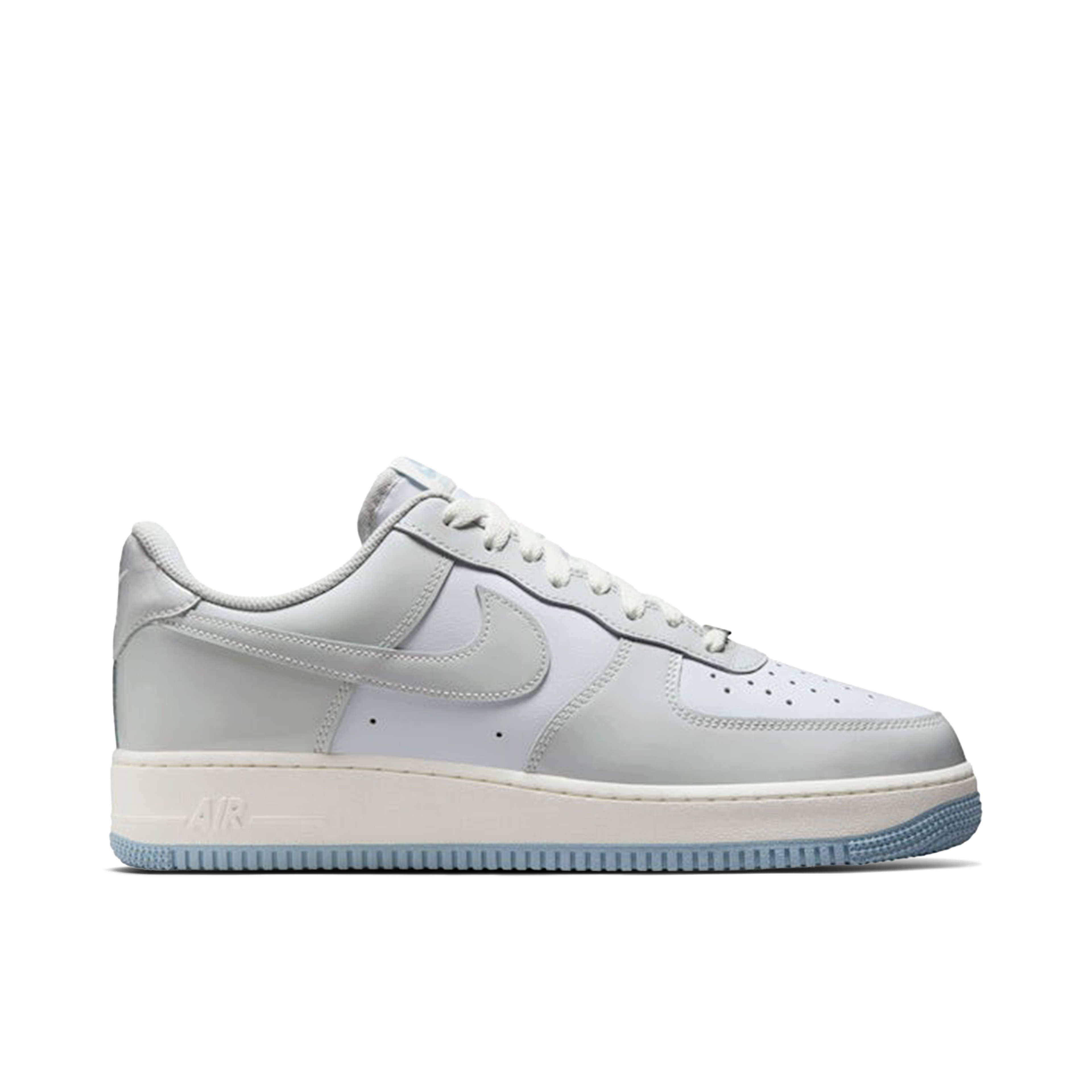 Nike Air Force 1 Low '07 Photon Dust