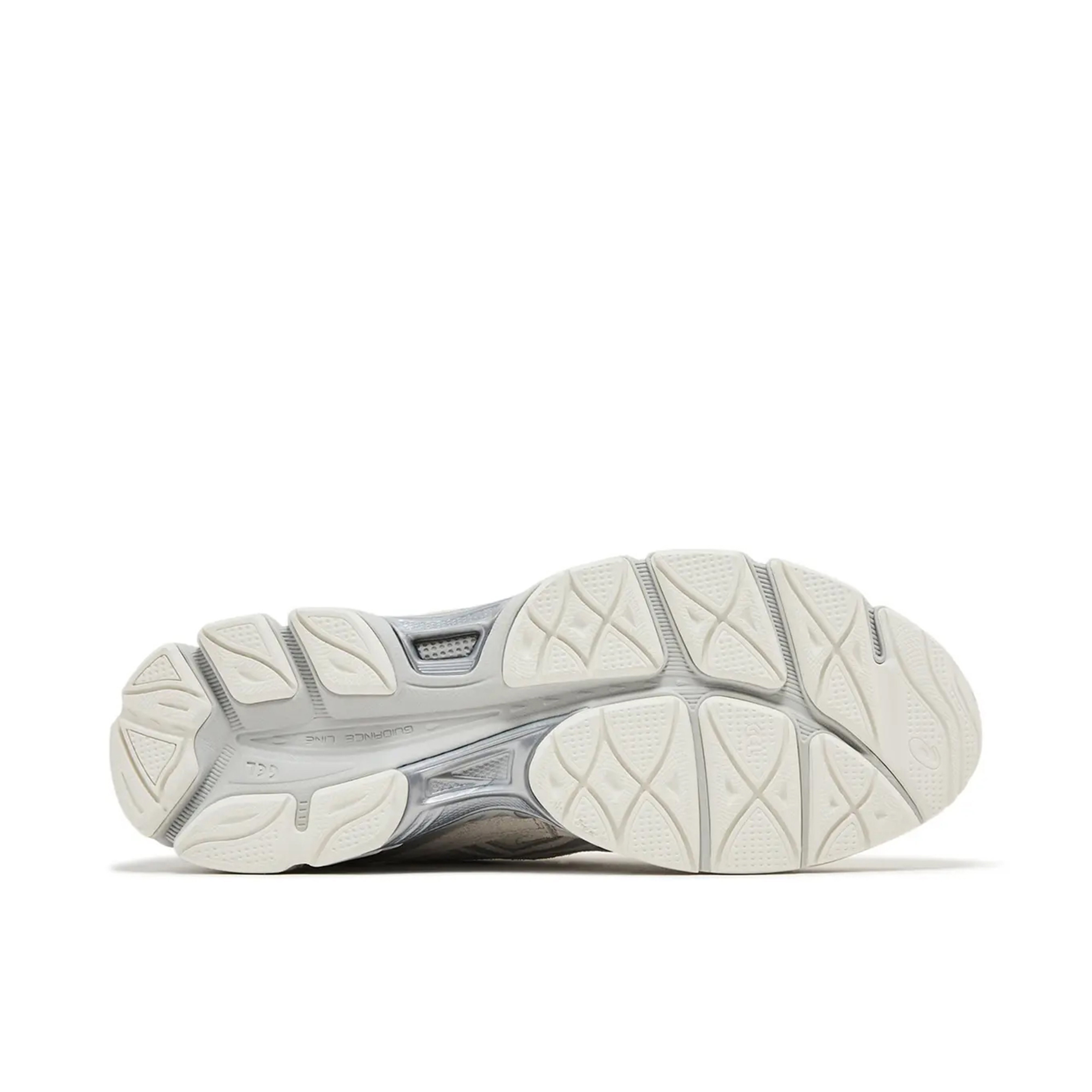 ASICS Gel-NYC Cream Grey | 1203A739-100 | Laced