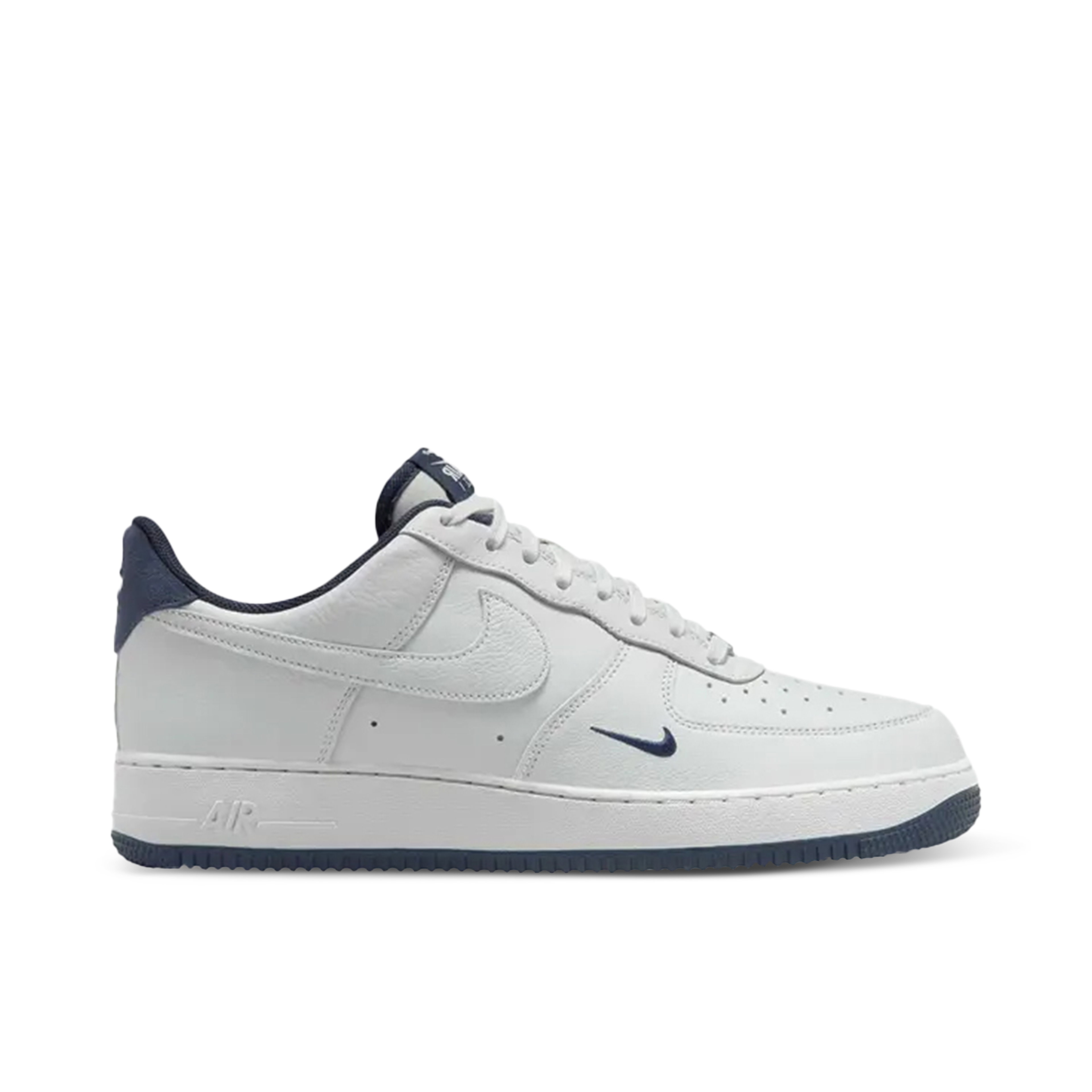 Nike Air Force 1 Low '07 LV8 Photon Dust Obsidian
