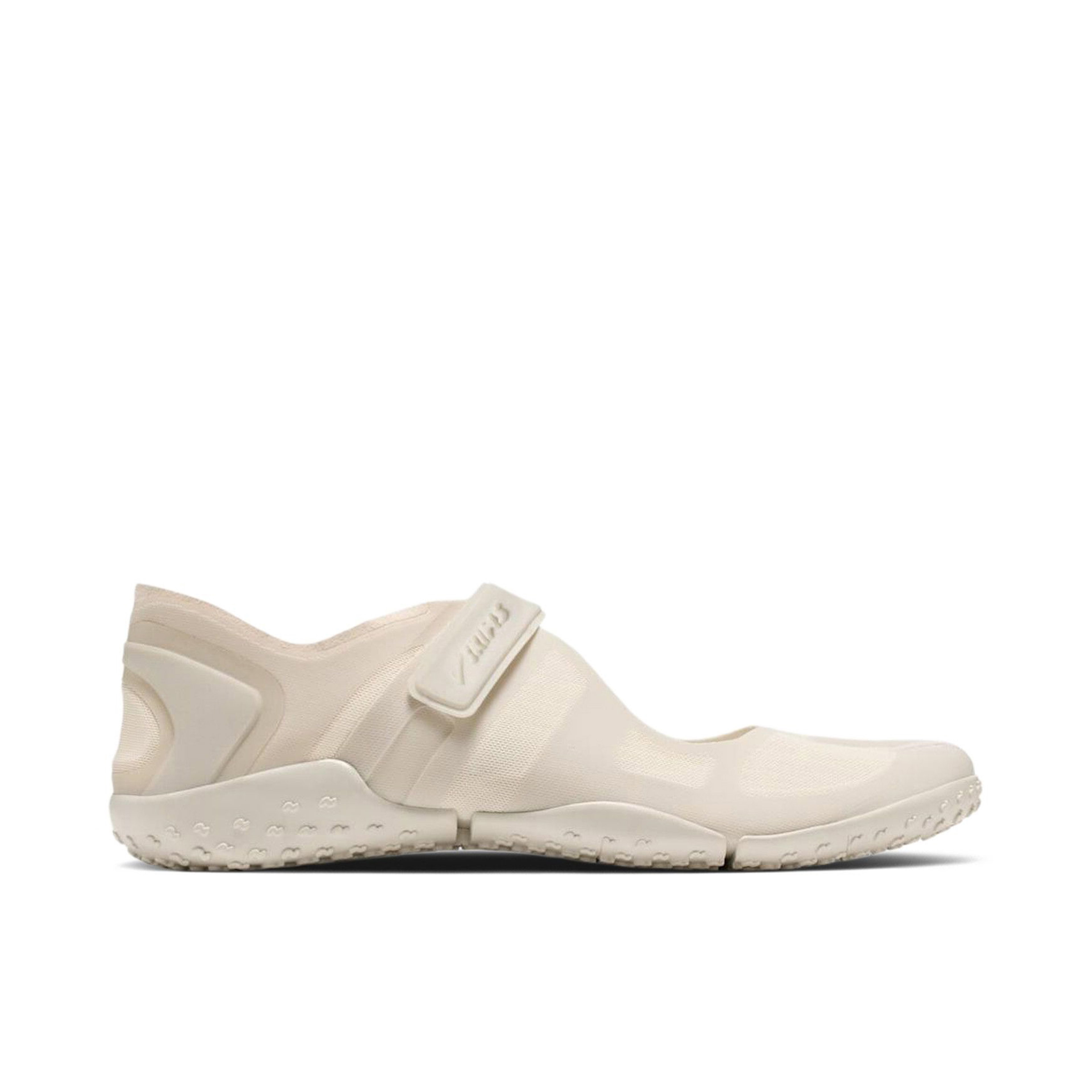 Nike Rift Mesh SKIMS Light Bone Womens