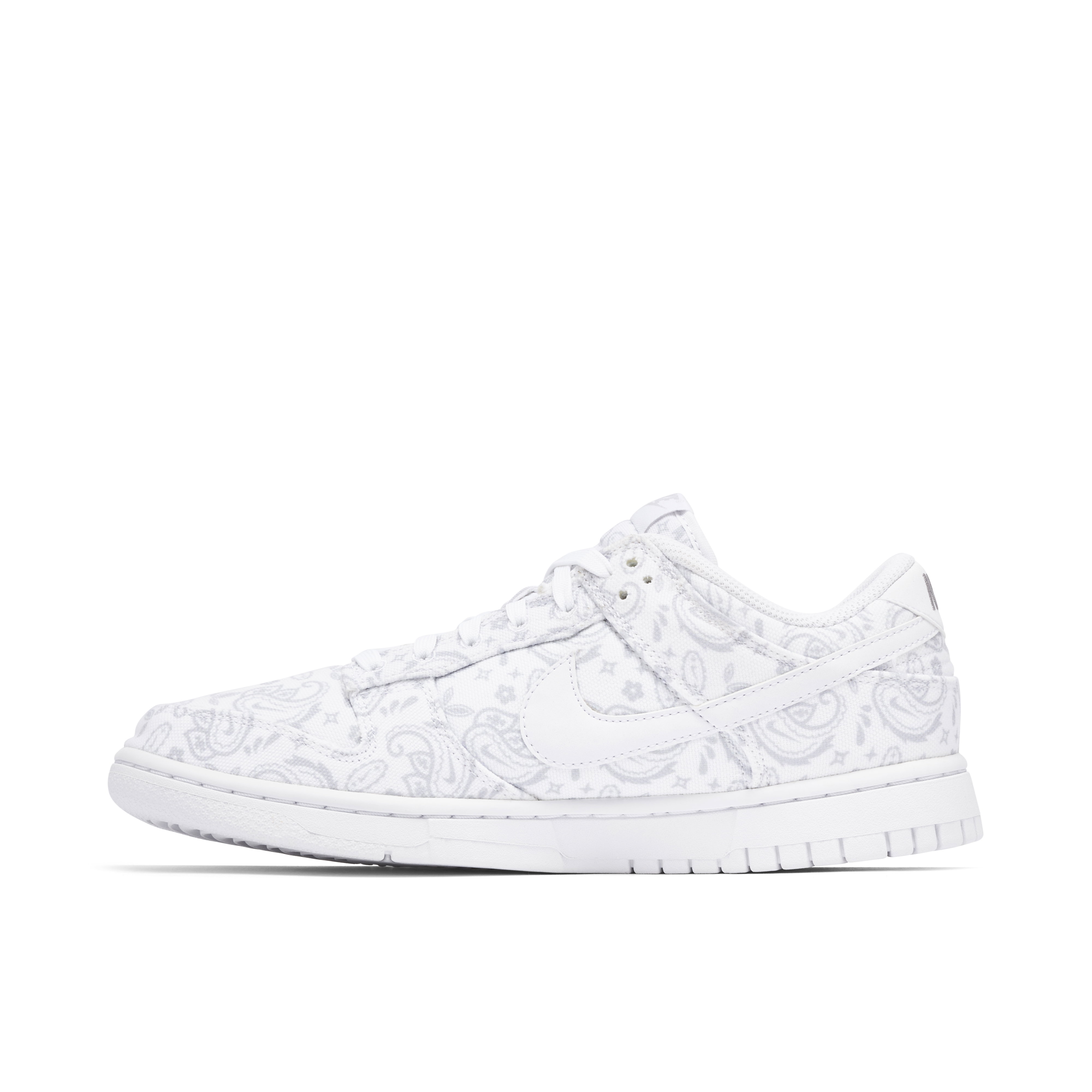 スニーカー NIKEWDUNKLOWVDAYWHITE Nike Dunk Low White Paisley Womens | DJ9955-100 | Laced
