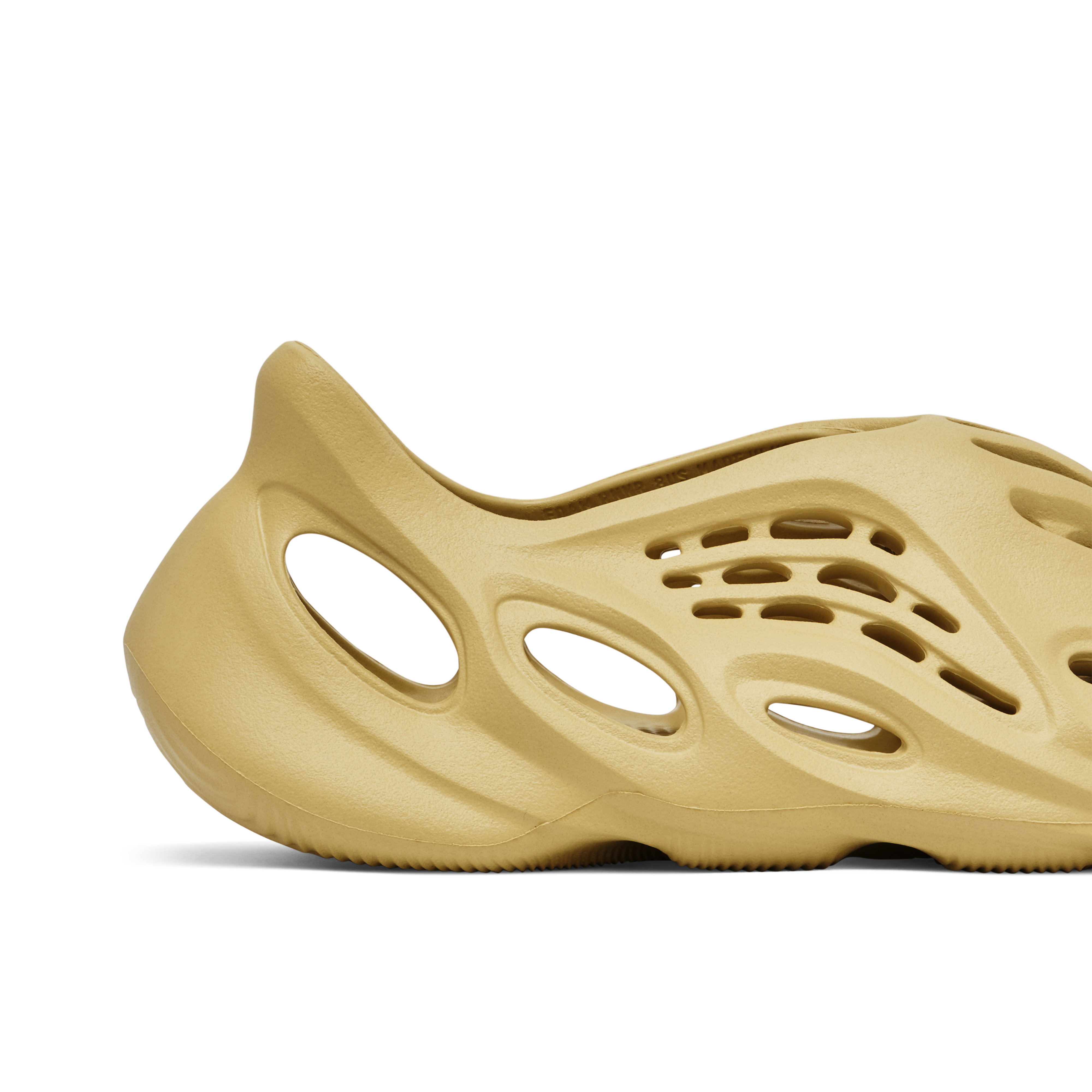 Yeezy Foam Runner Sulfur | GV6775 | Laced Yeezy Foam Runner Sulfur | GV6775 | Laced