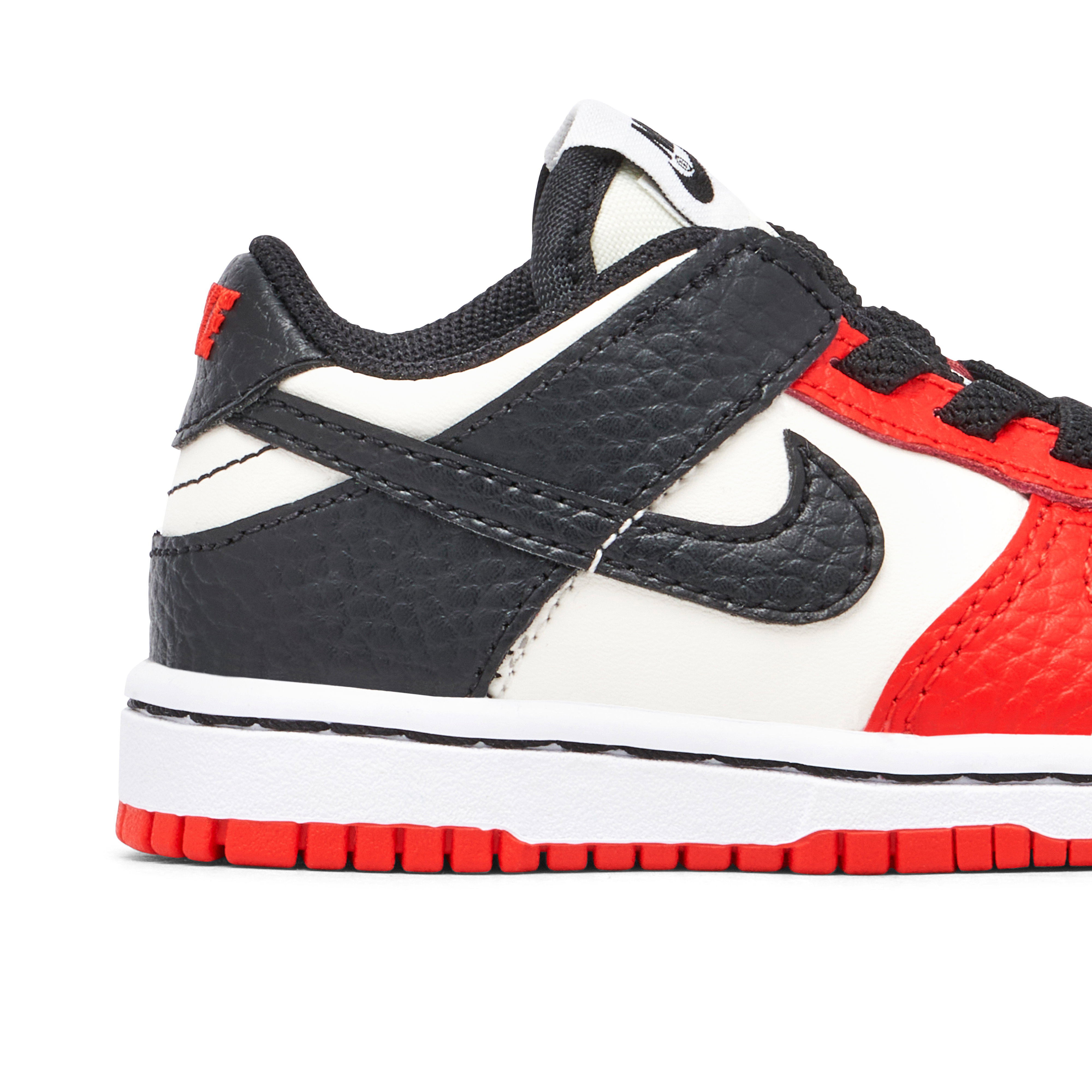 Nike Dunk Low EMB x NBA 75th Anniversary Chicago TD | DC9562-100