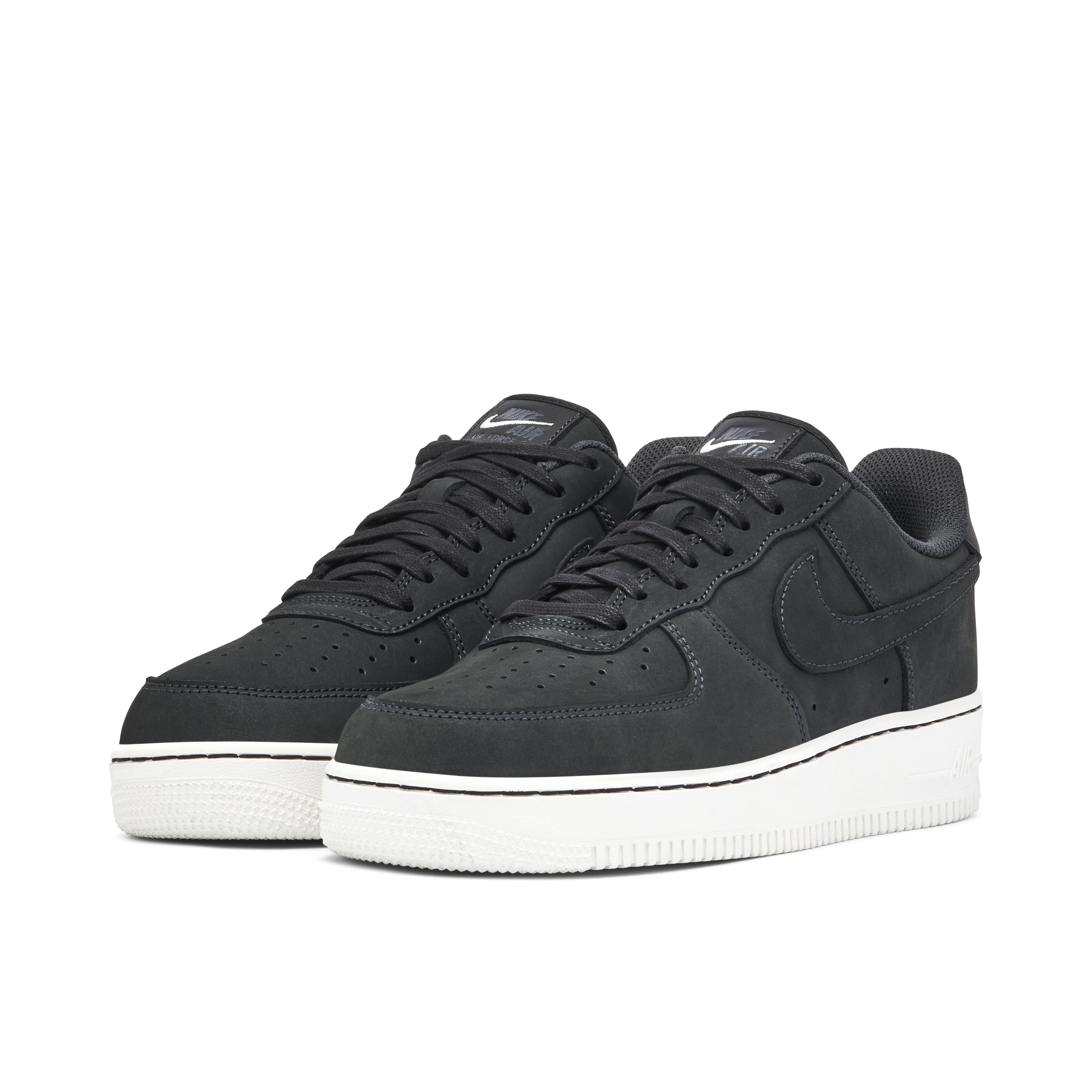 Nike Air Force 1 07 Low LX Off Noir