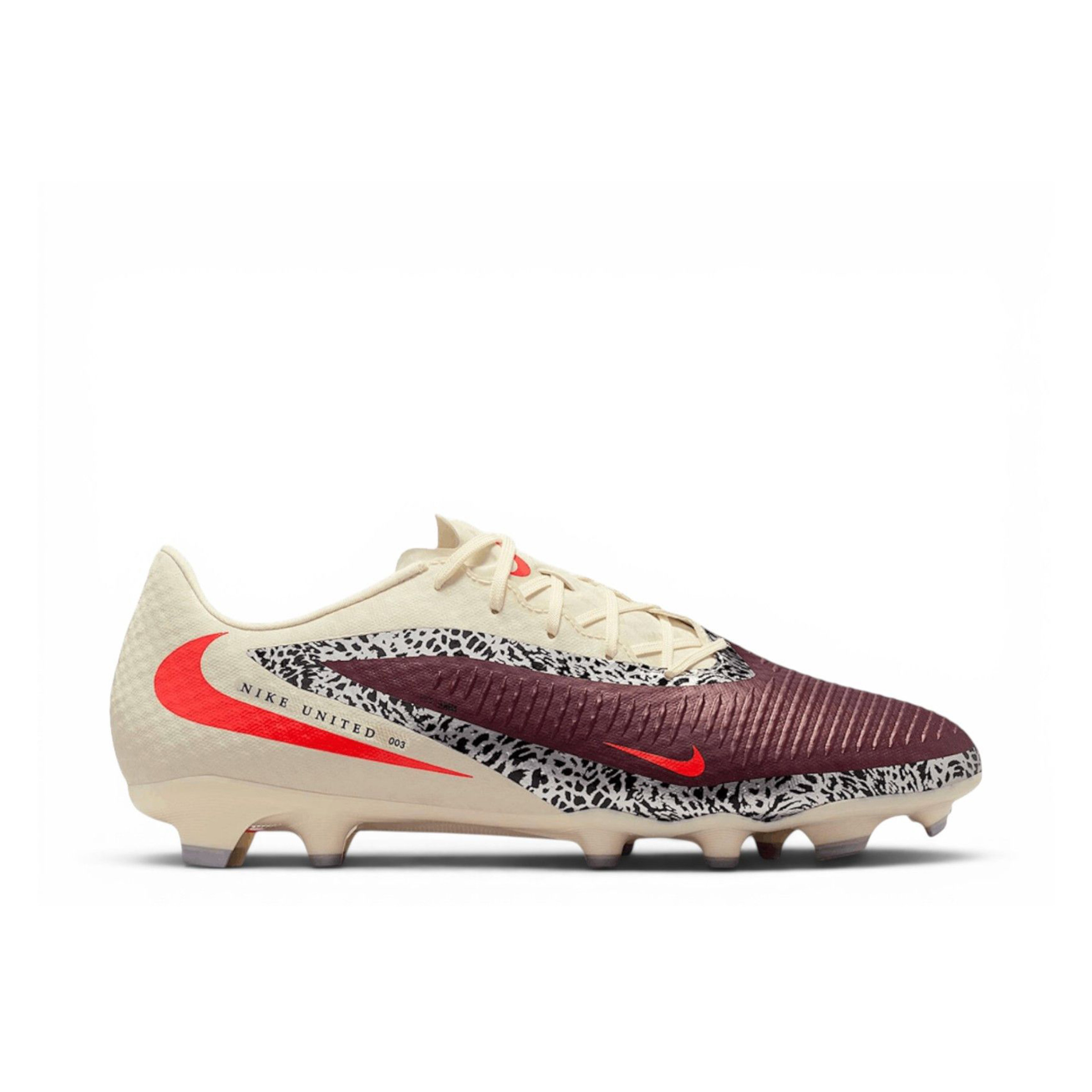 Nike Phantom 6 Low Academy MG United 003 Pack