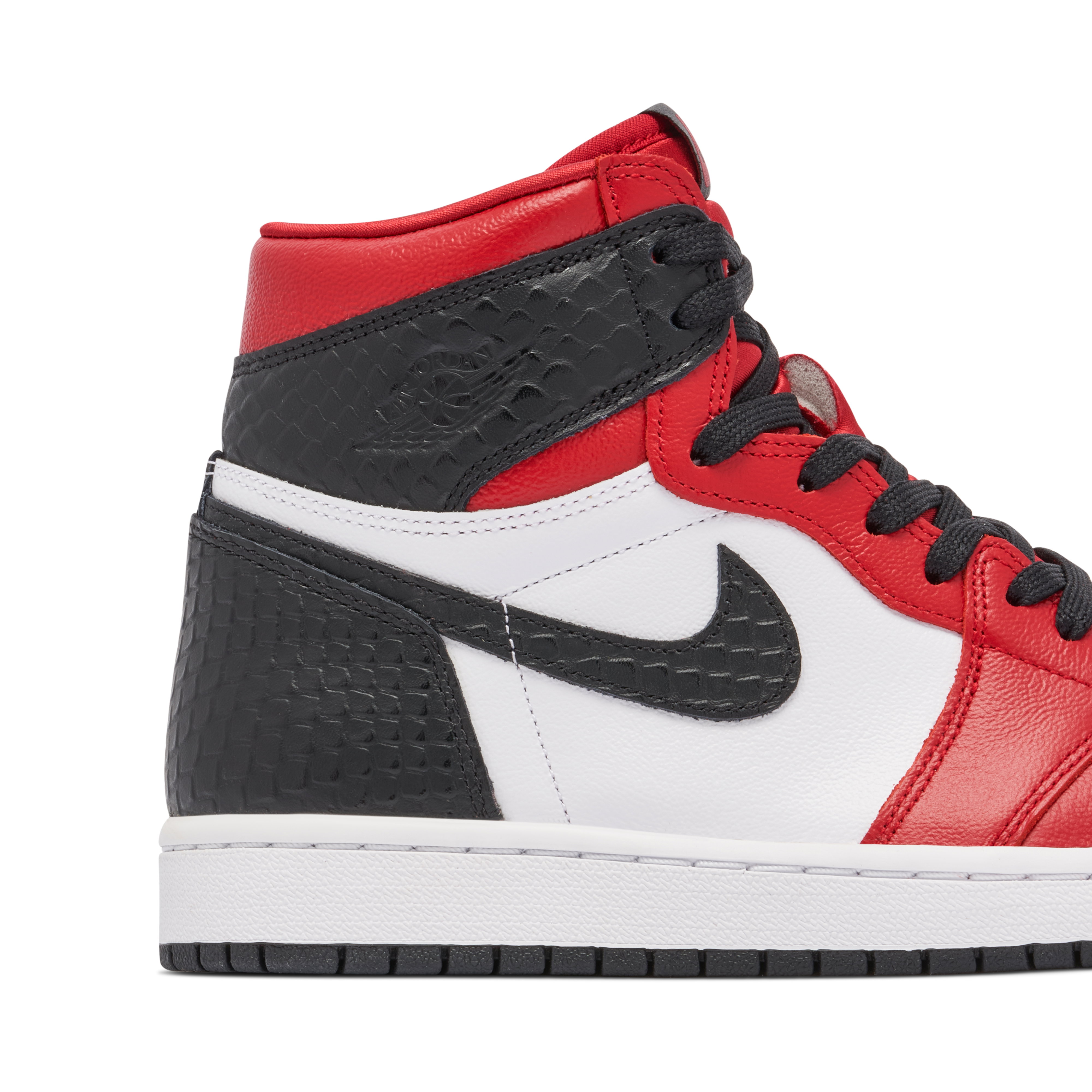 Air Jordan 1 Retro High Satin Snake Chicago Womens | CD0461-601
