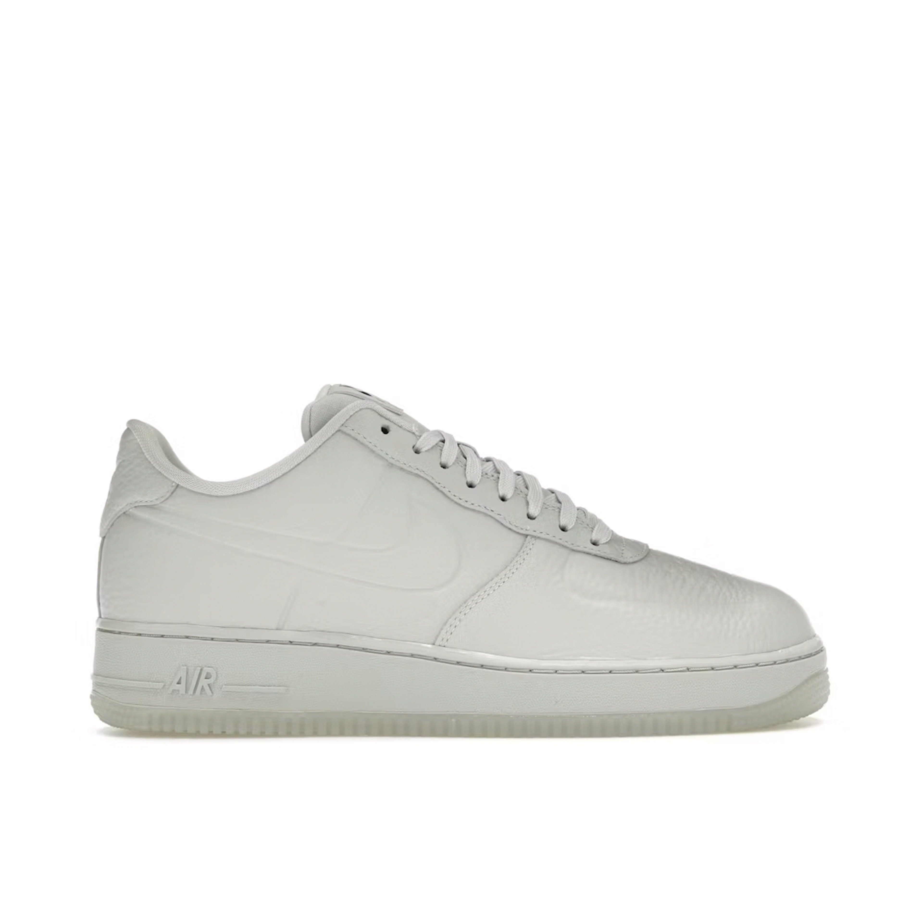 Nike Air Force 1 Low '07 Pro-Tech Waterproof Light