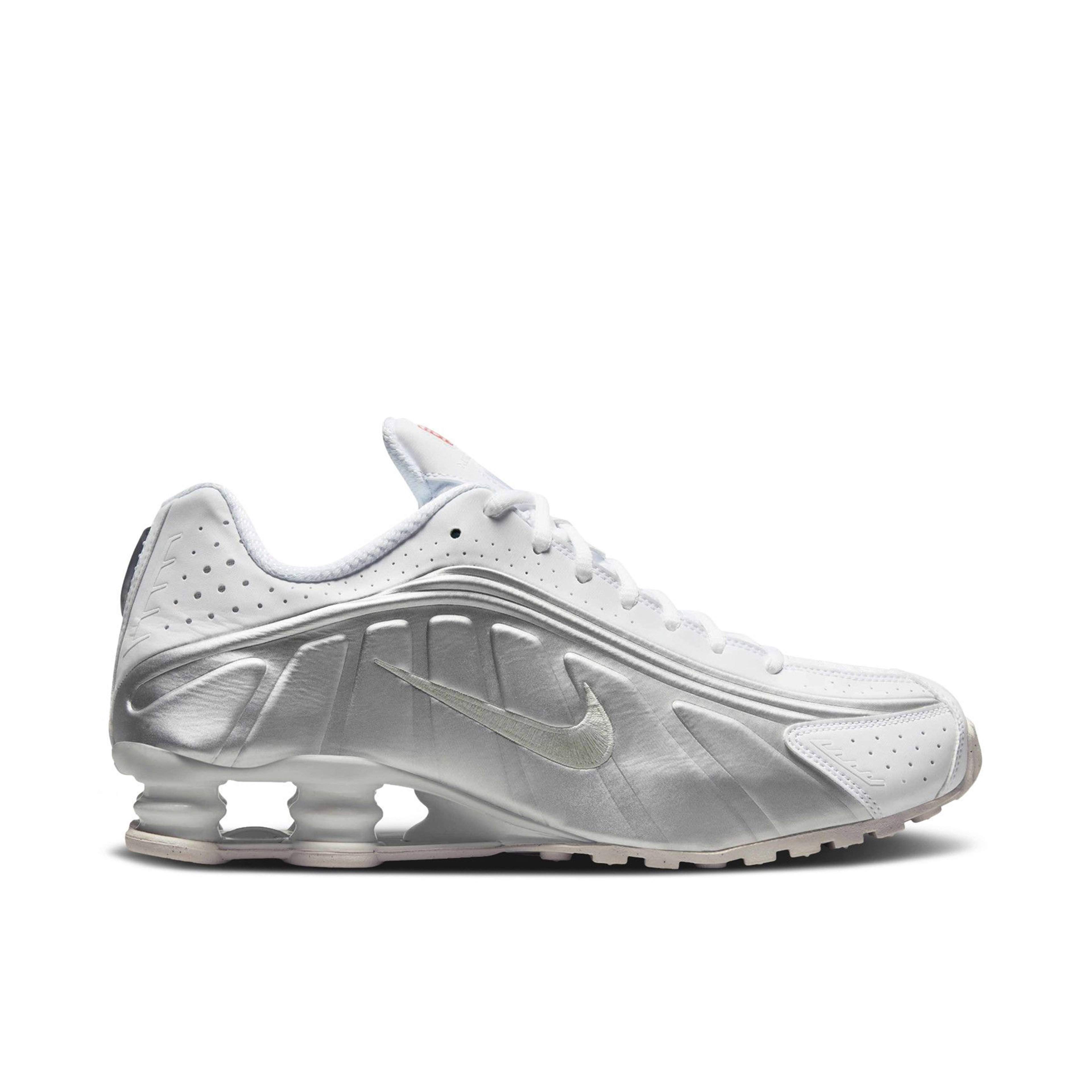 Nike Shox R4 White Bright Crimson Metallic Silver