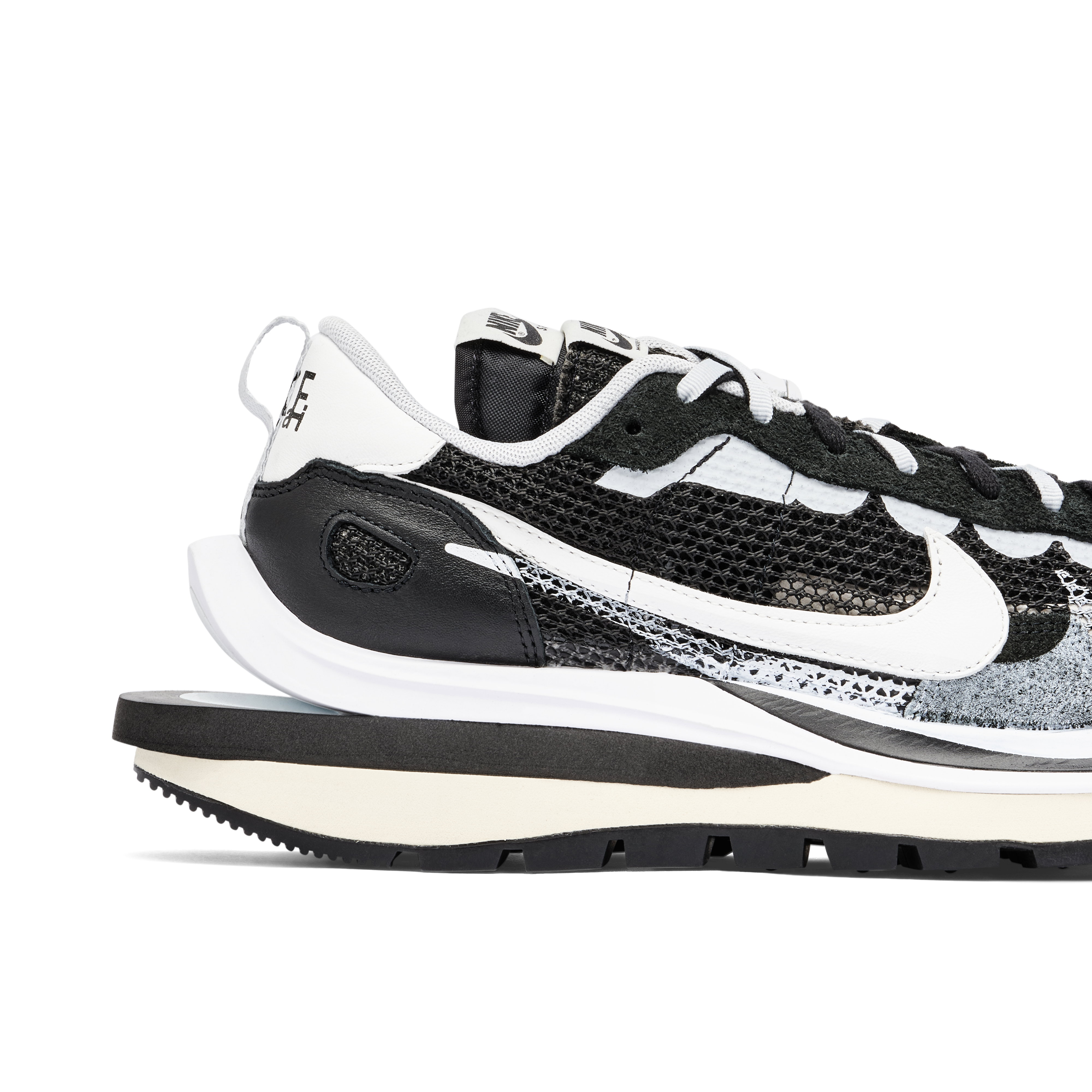 Sacai x Nike Vaporwaffle Black White | CV1363-001 | Laced