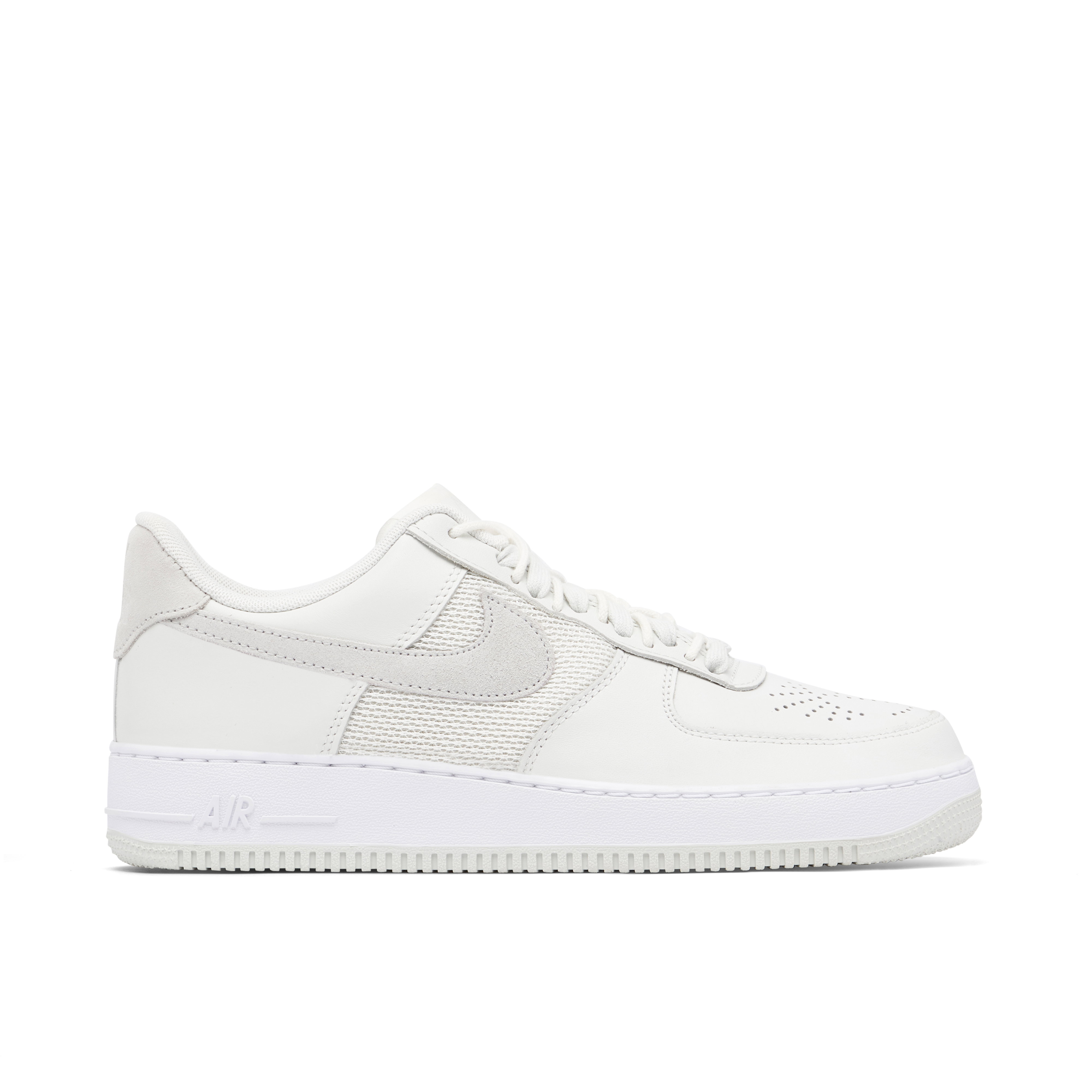 Nike Air Force 1 Low SP x Slam Jam White | DX5590-100 | Laced