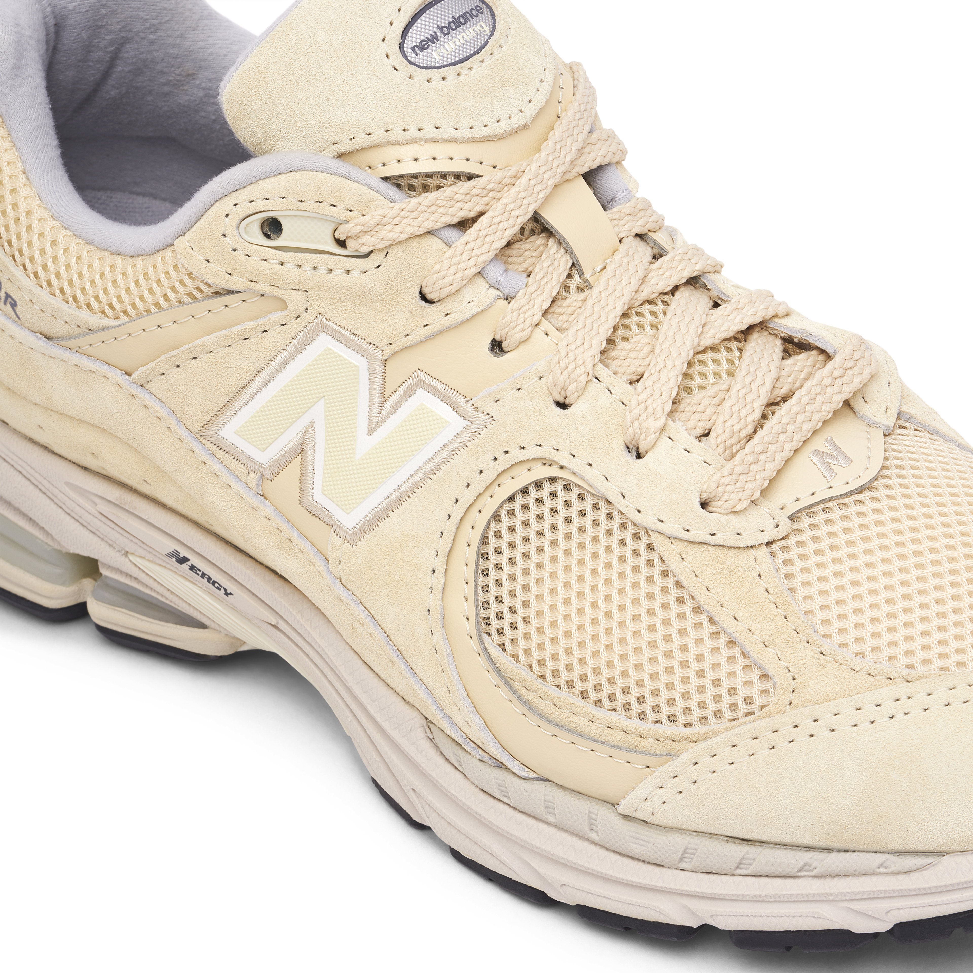 New Balance 2002R Bone Light Aluminum