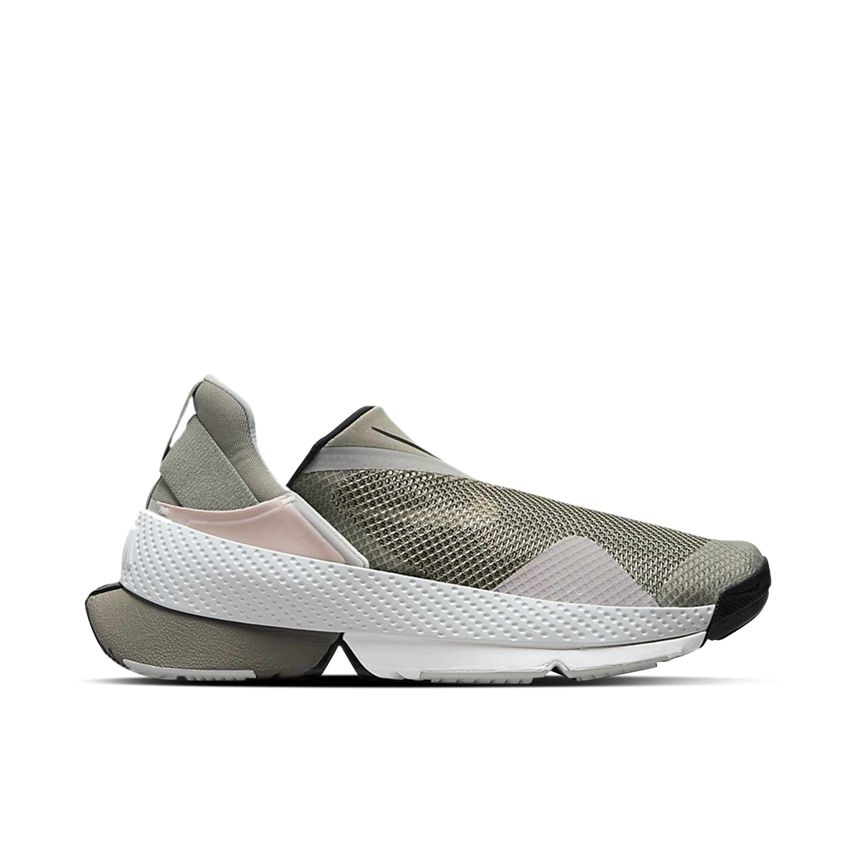 Nike Go FlyEase Khaki