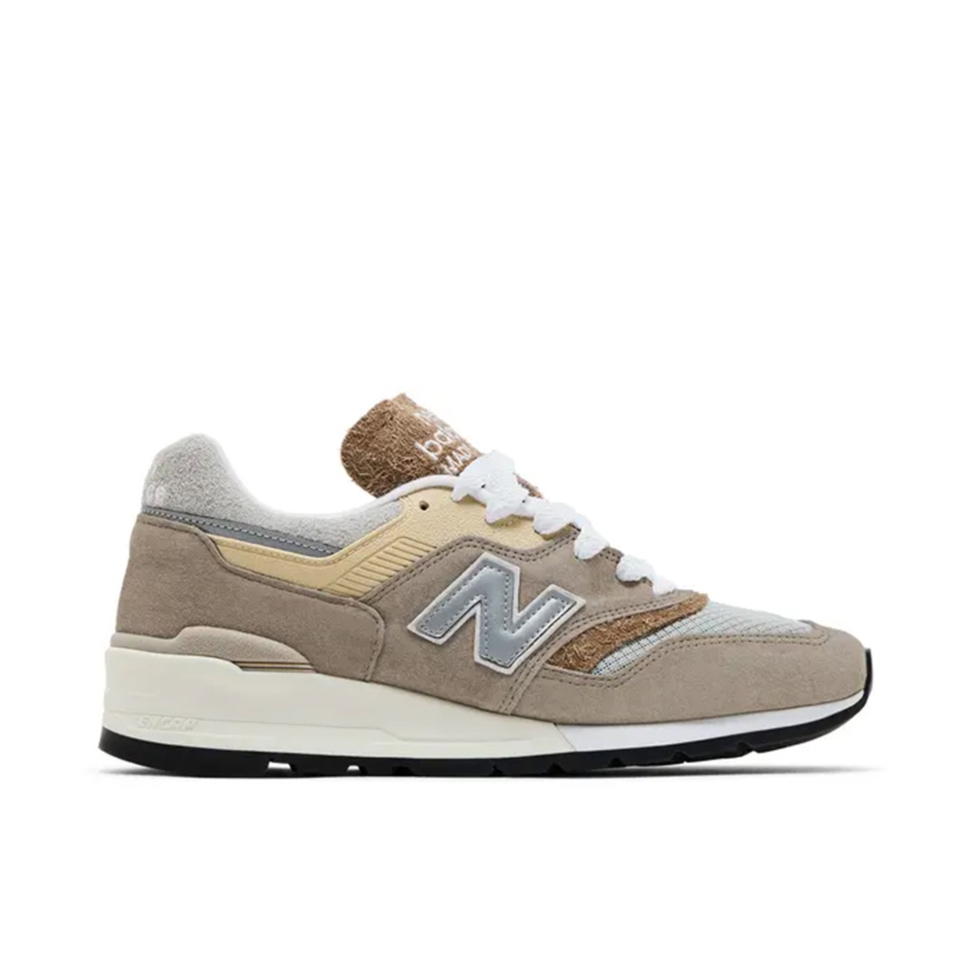 New Balance 997 MiUSA Light Mushroom Mirage