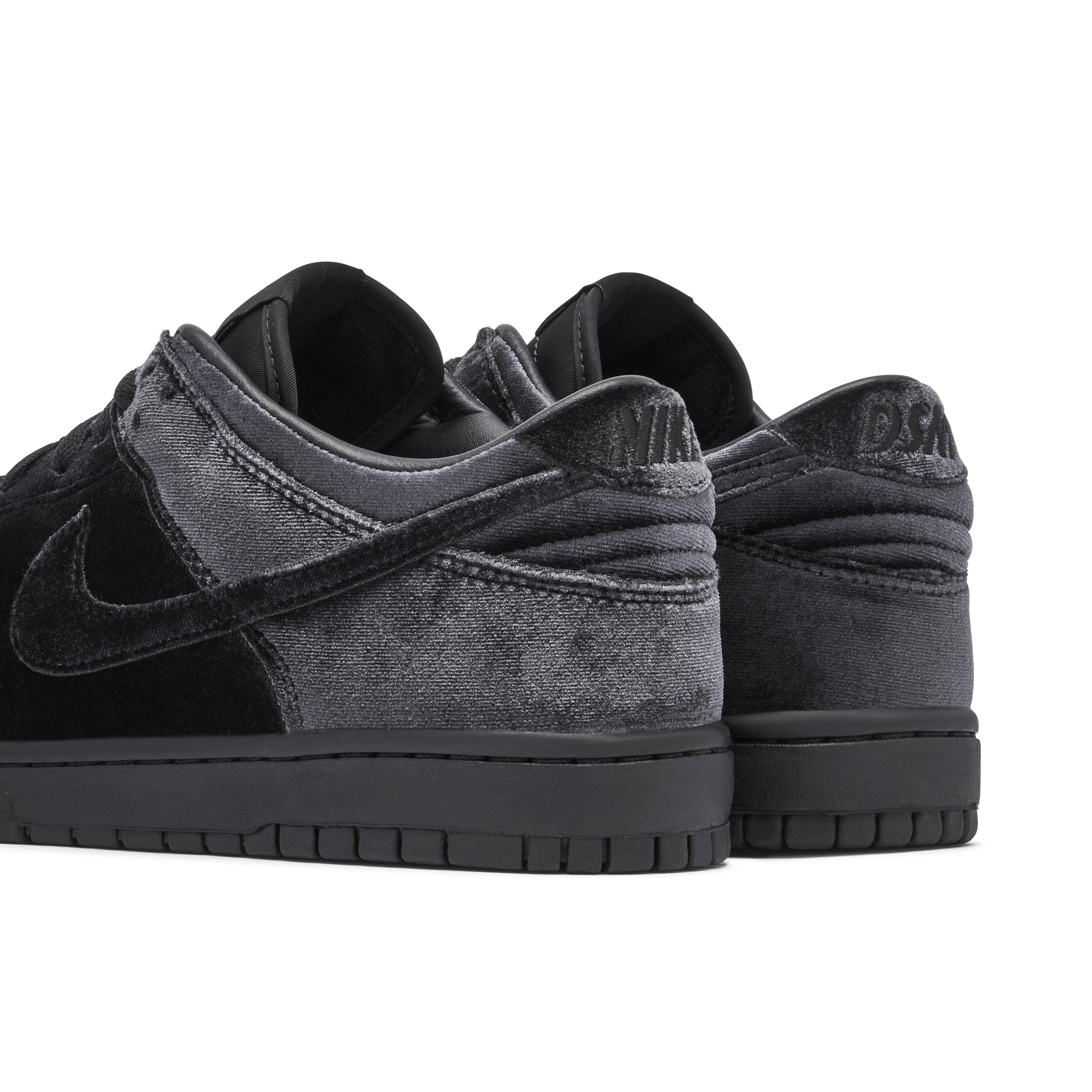 Dover Street Market x Nike Dunk Low Triple Black | DH2686-002 | Laced