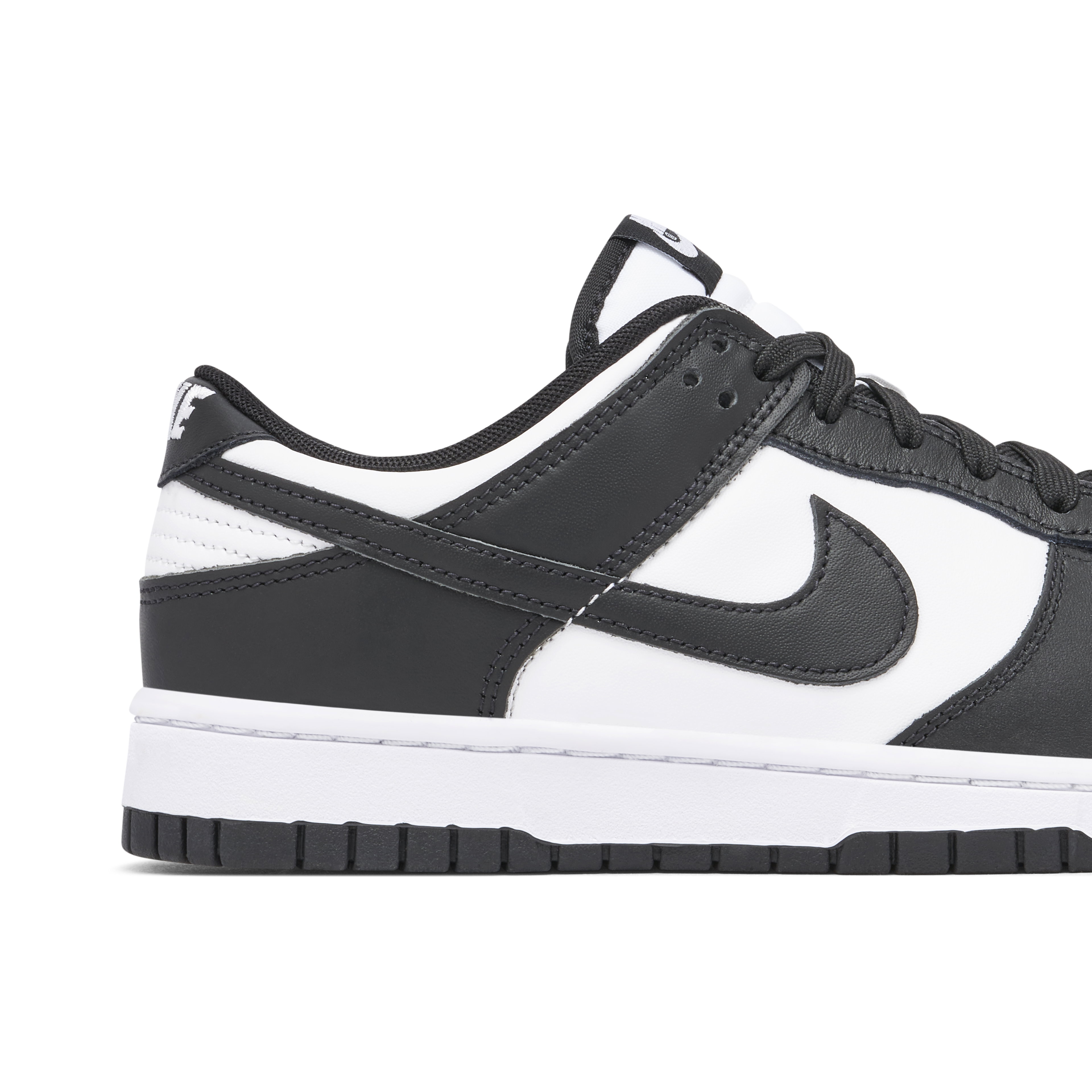 Nike Dunk Low Retro Black White