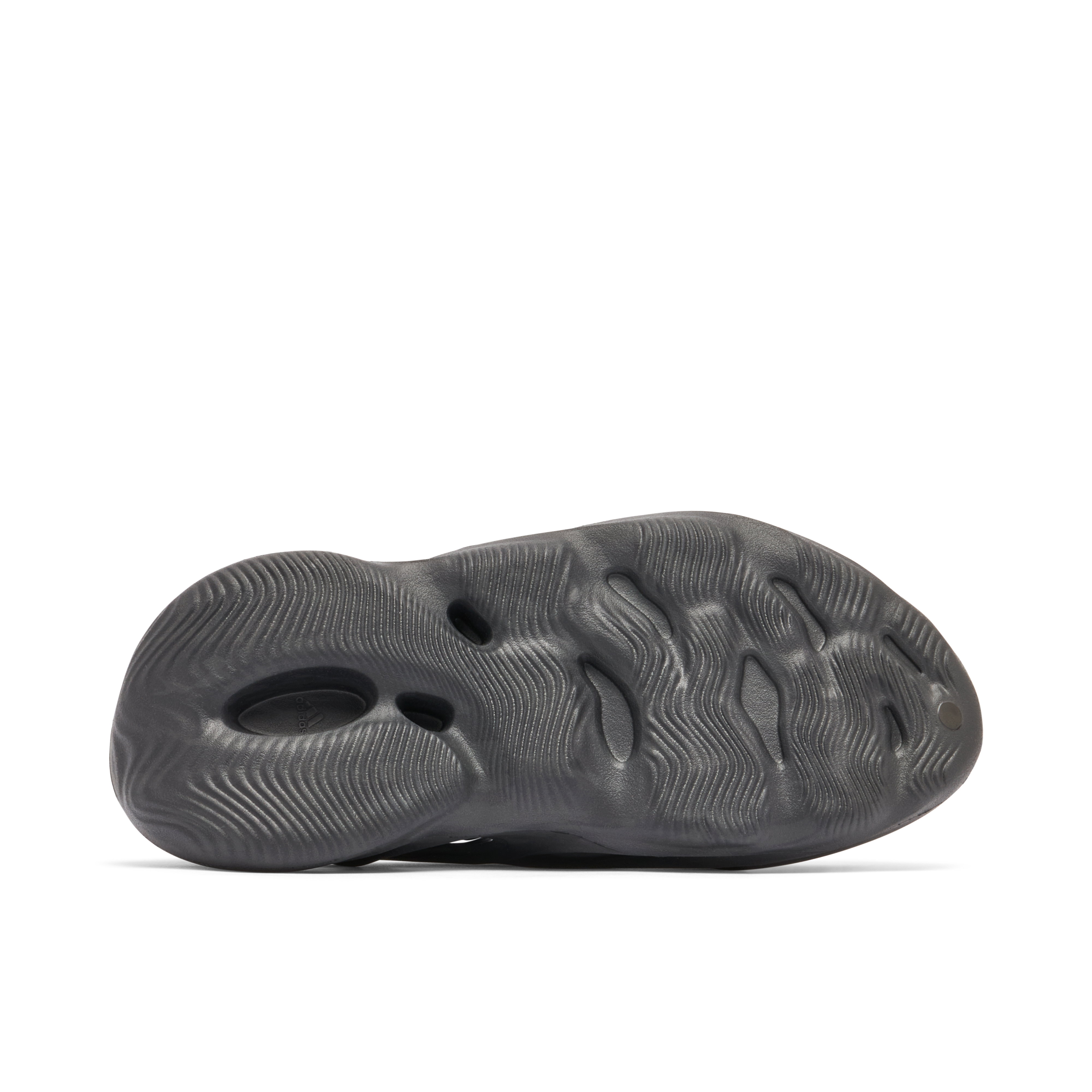 Yeezy Foam Runner Onyx | HP8739 | Laced