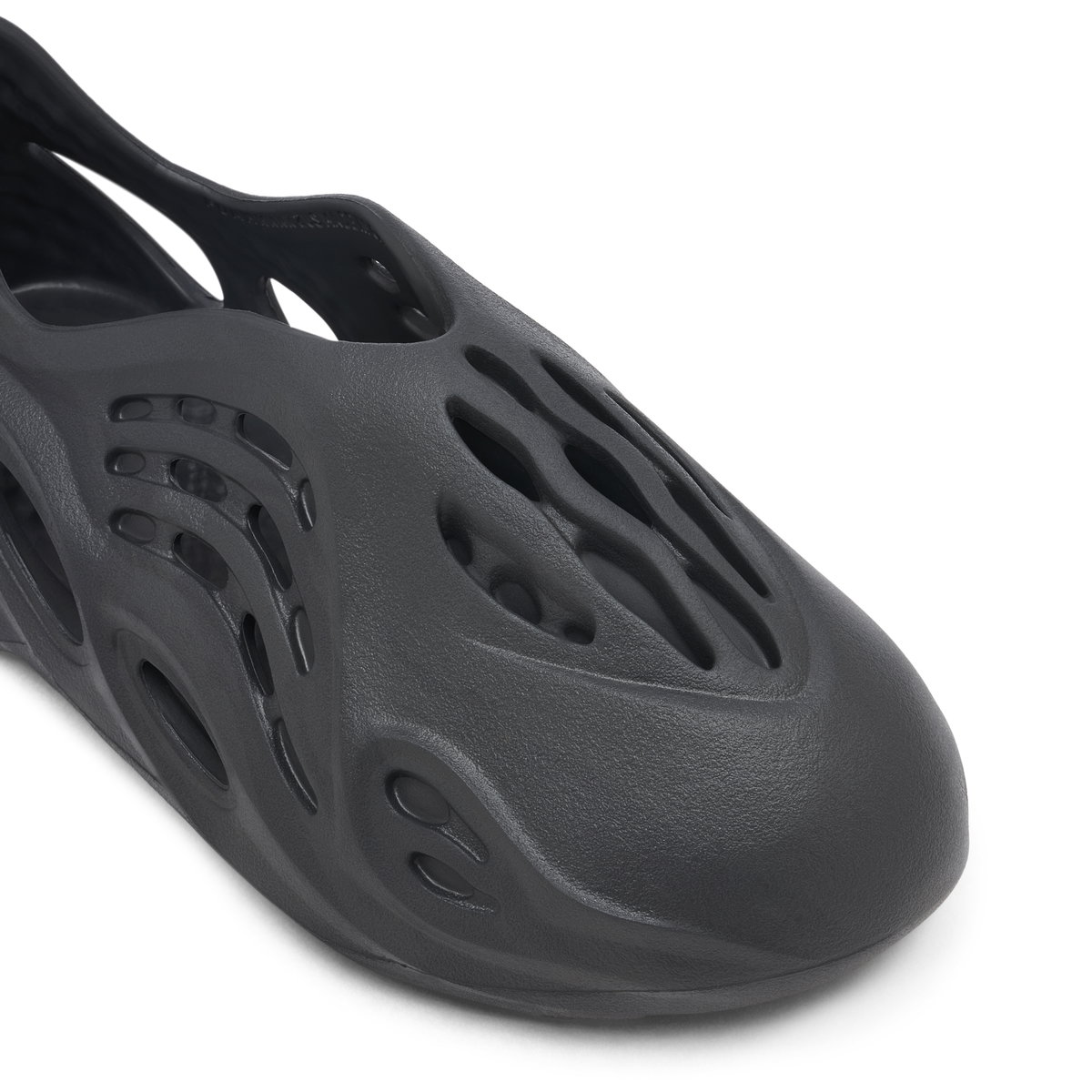 Yeezy Foam Runner Onyx Kids | HP5347 | Laced