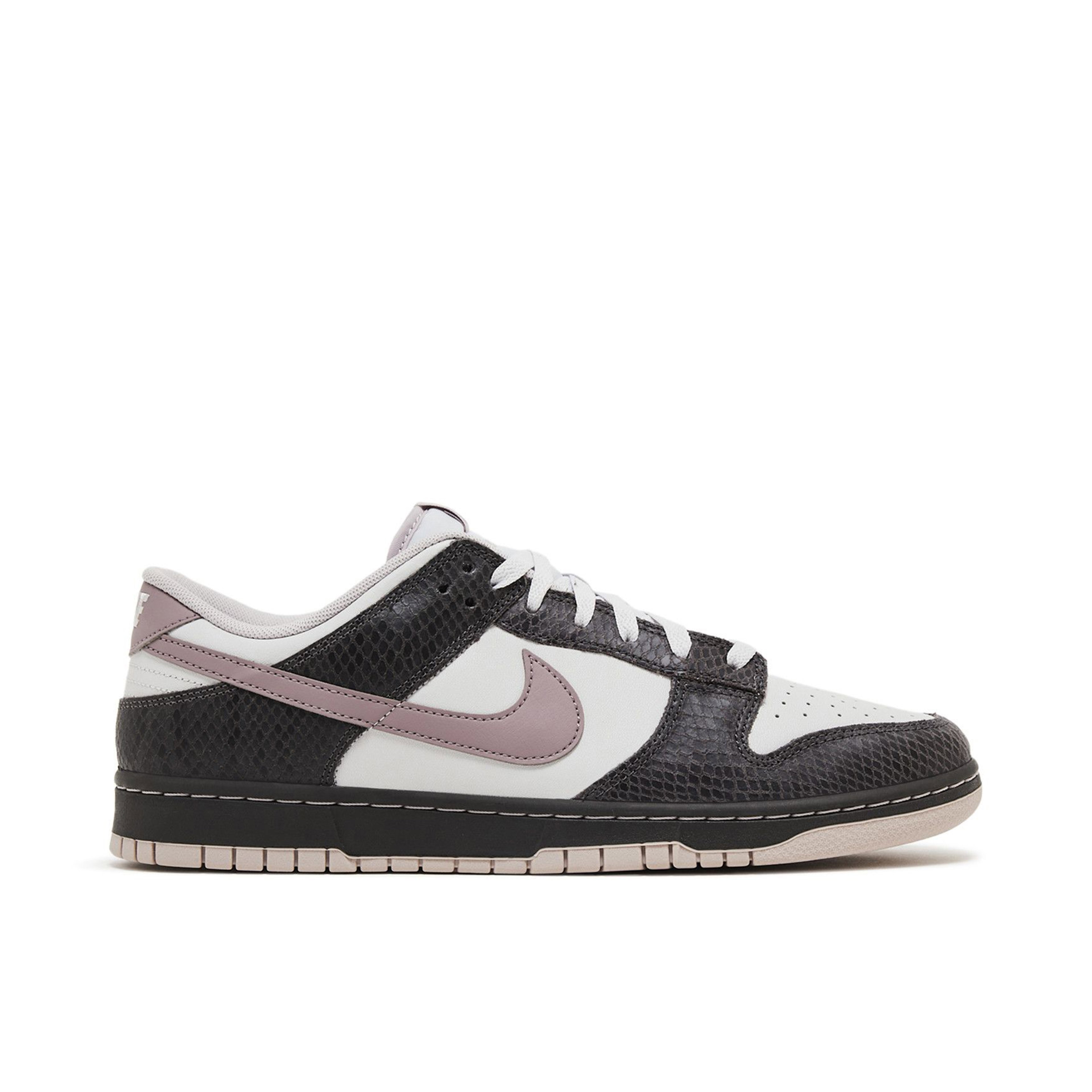 Nike Dunk Low SE Medium Ash Violet Snakeskin