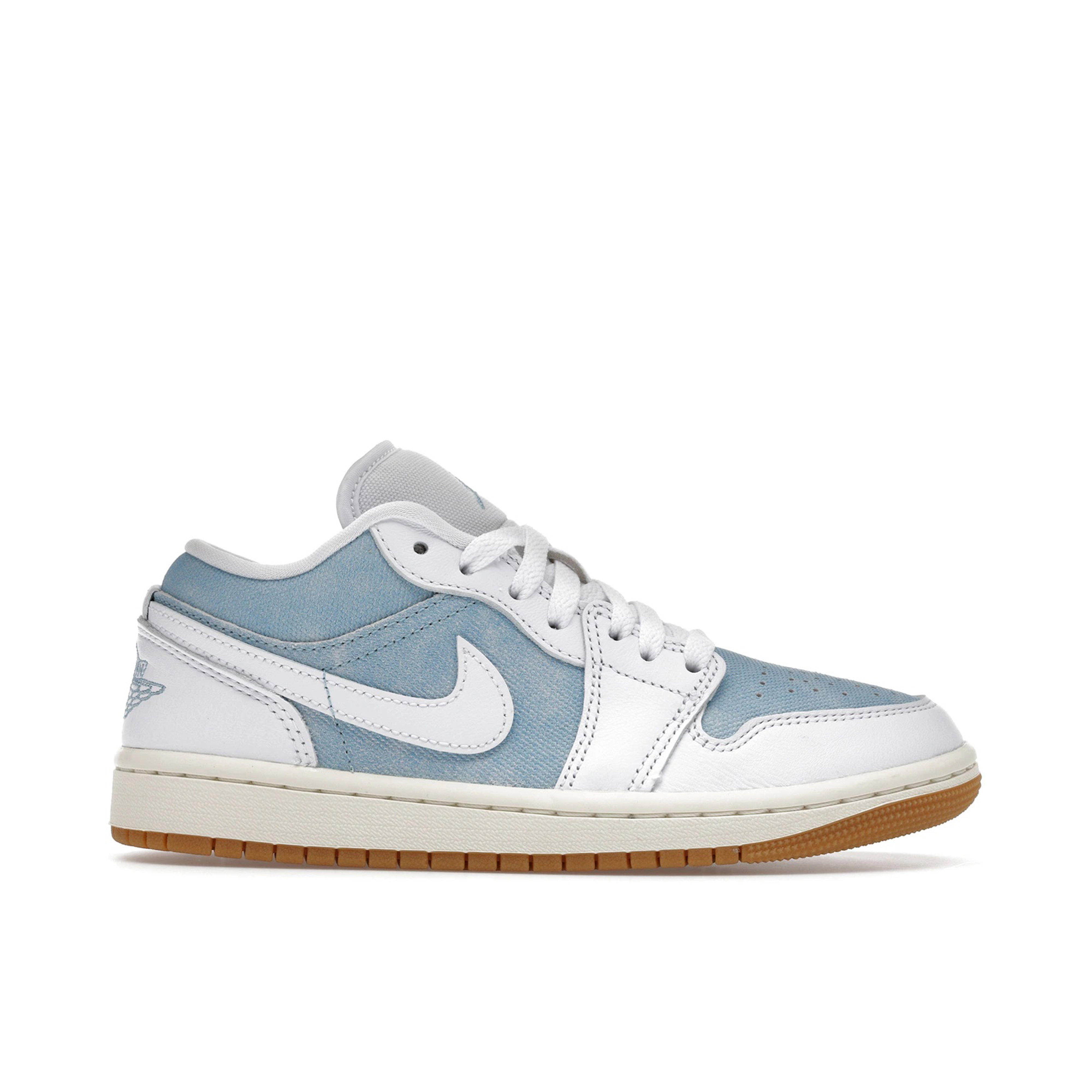 靴 NIKE AIR JORDAN 1 LOW SE Denim Air Jordan 1 Low SE Denim Worn Blue Womens | HQ2004-400 | Laced