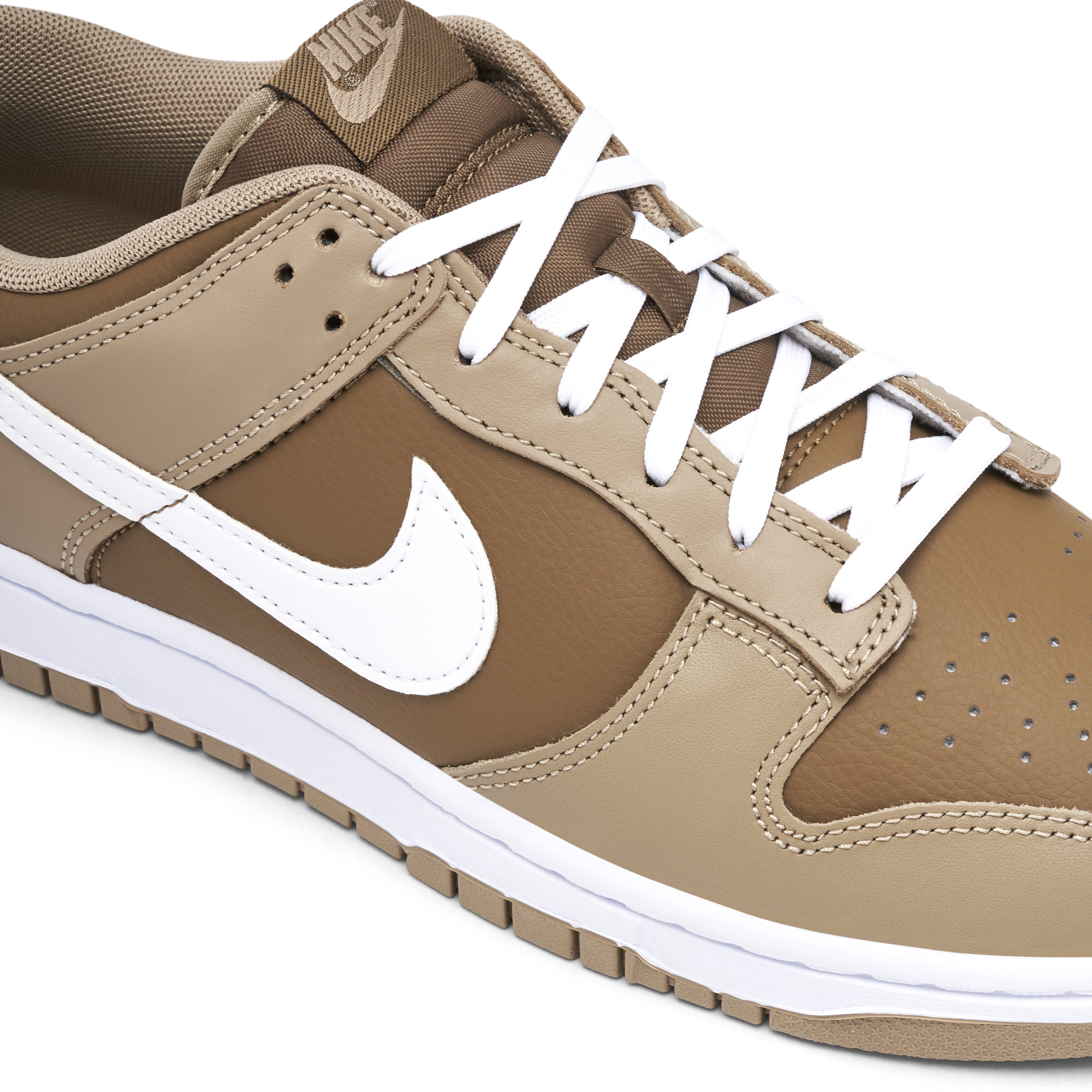 Nike Dunk Low Retro 