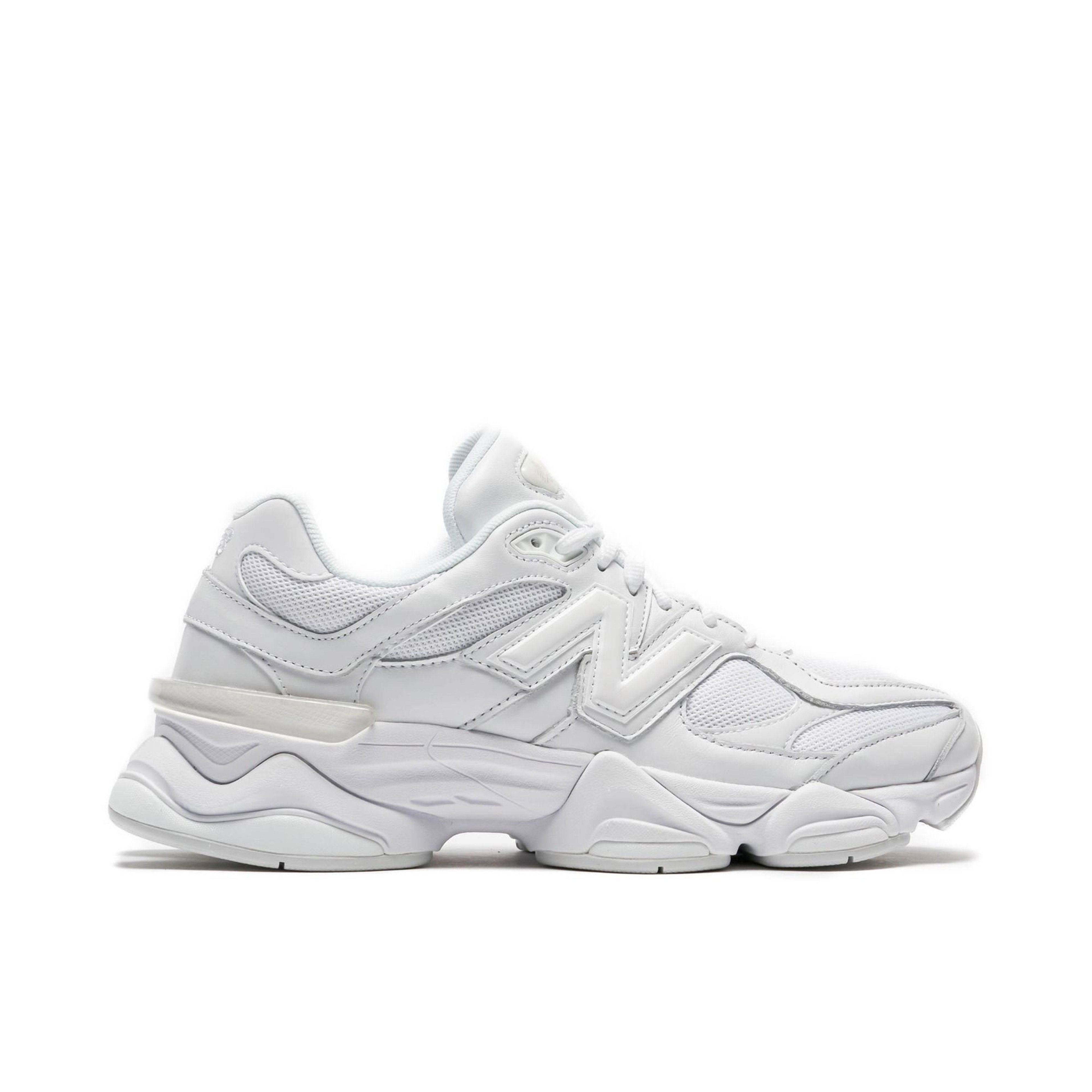 a*a様 New Balance U9060 ホワイト 23cm新品 New Balance 9060 Triple White | U9060NRJ | Laced