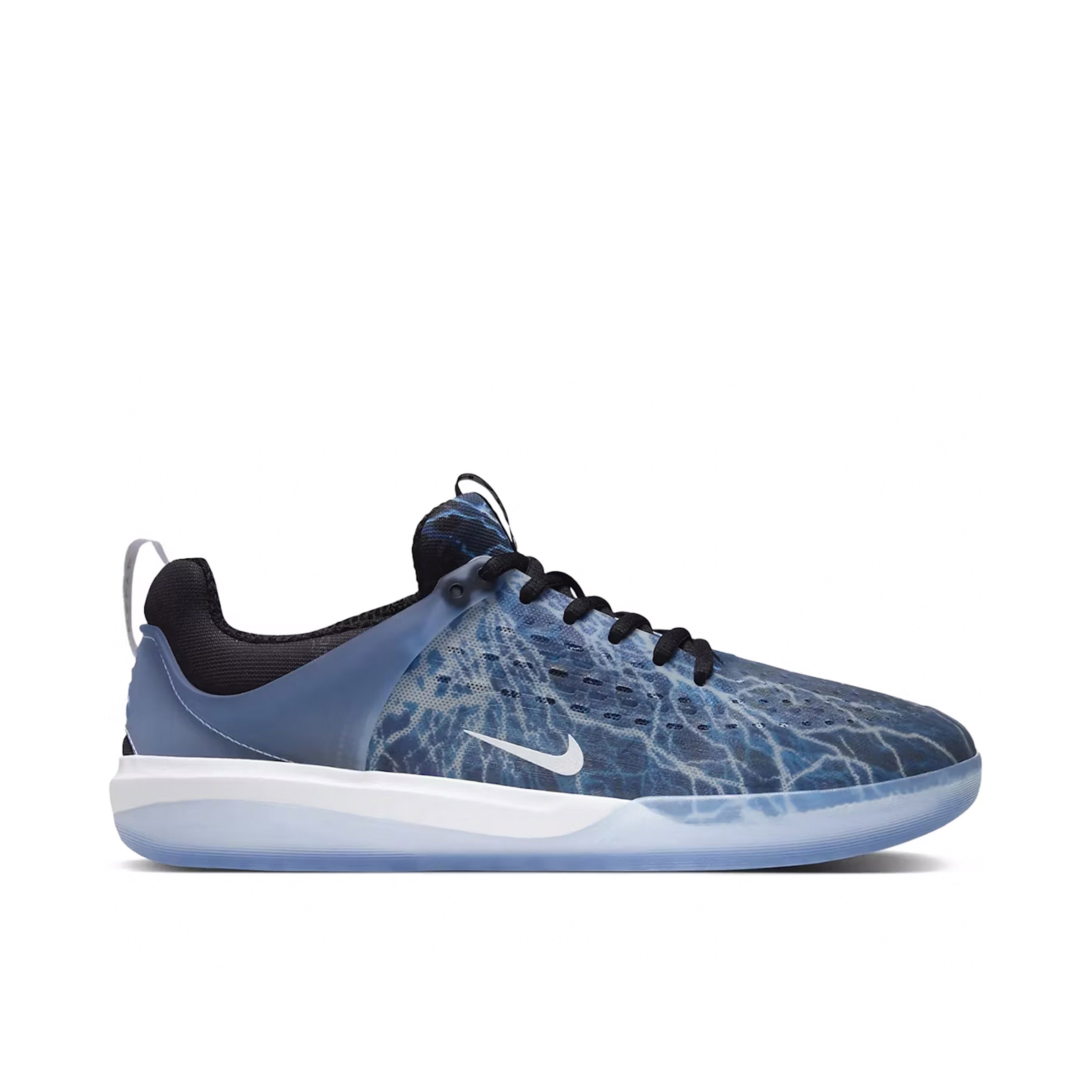 Nike SB Zoom Nyjah 3 Trouble at Home