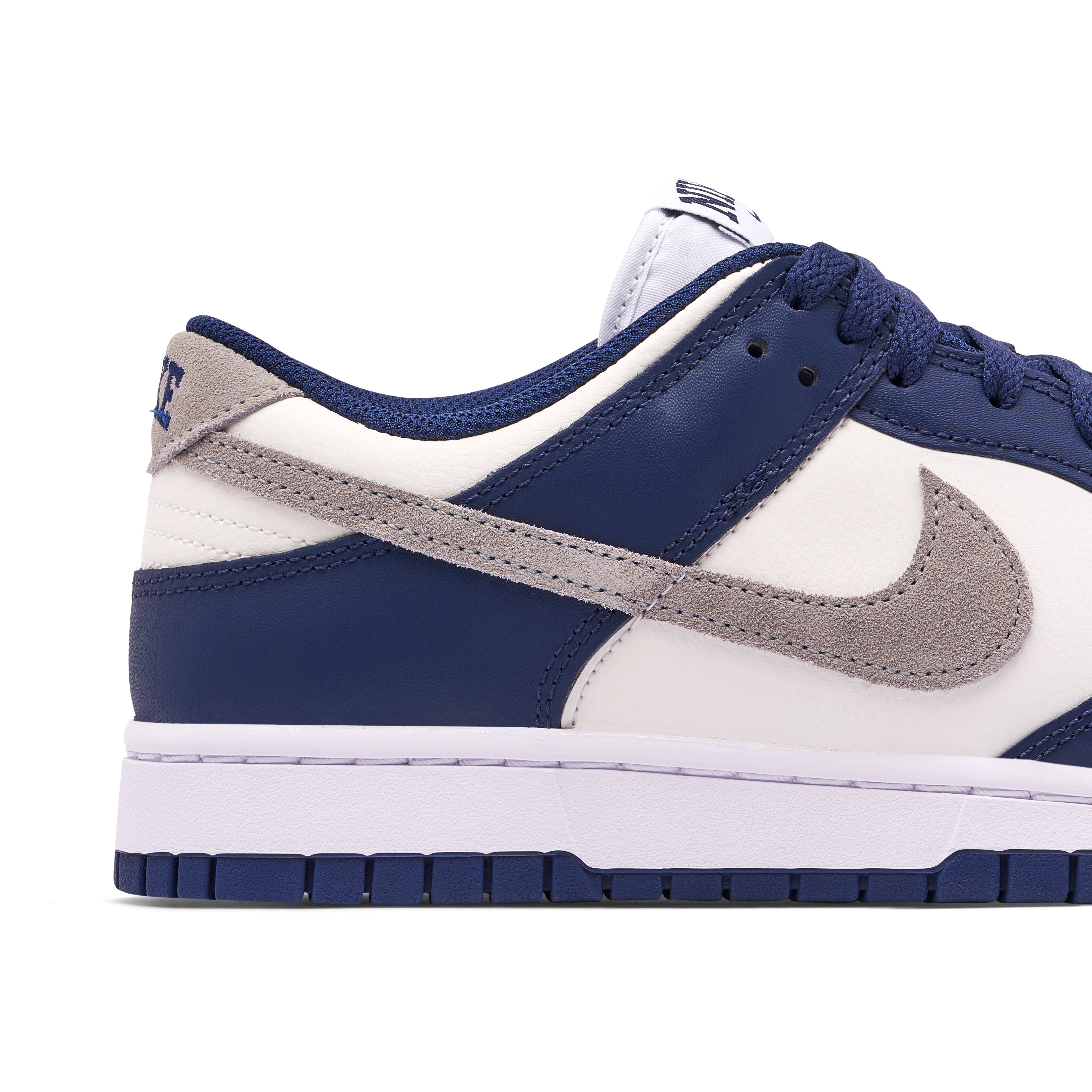 Nike Dunk Low Midnight Navy Summit White | FD9749-400 | Laced Nike Dunk Low Midnight Navy Summit White | FD9749-400 | Laced