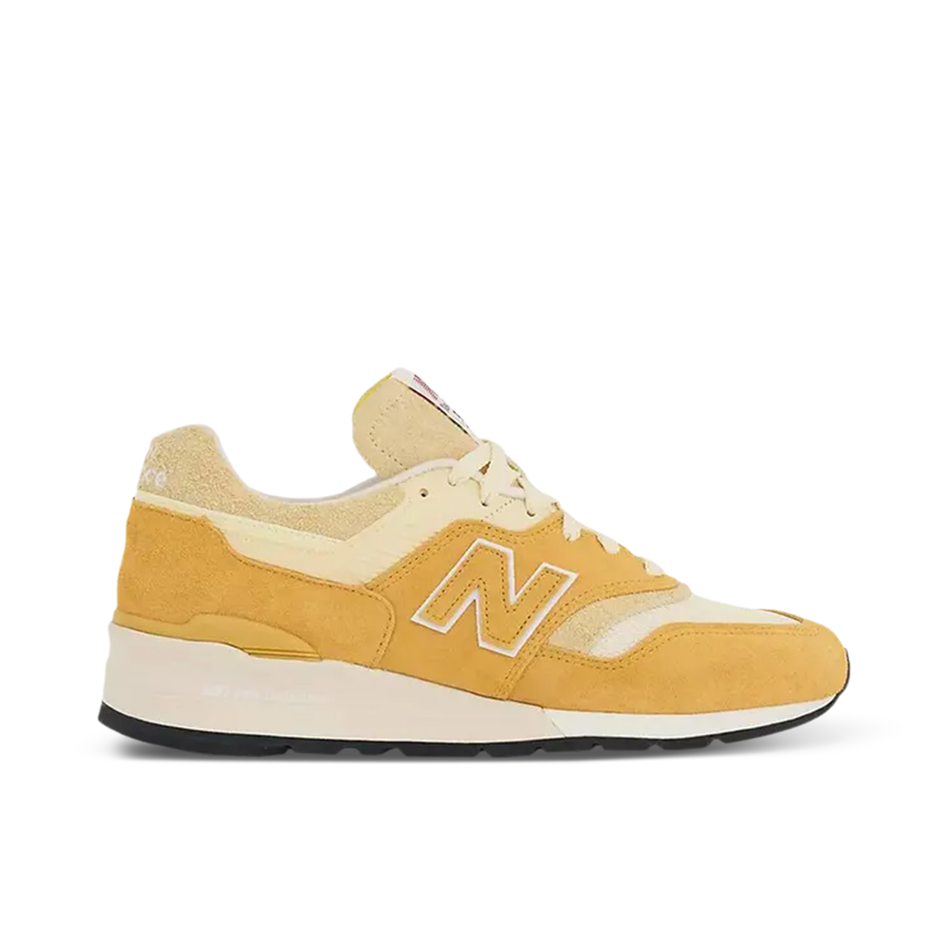 New Balance 997 MiUSA Dried Apricot Calcium