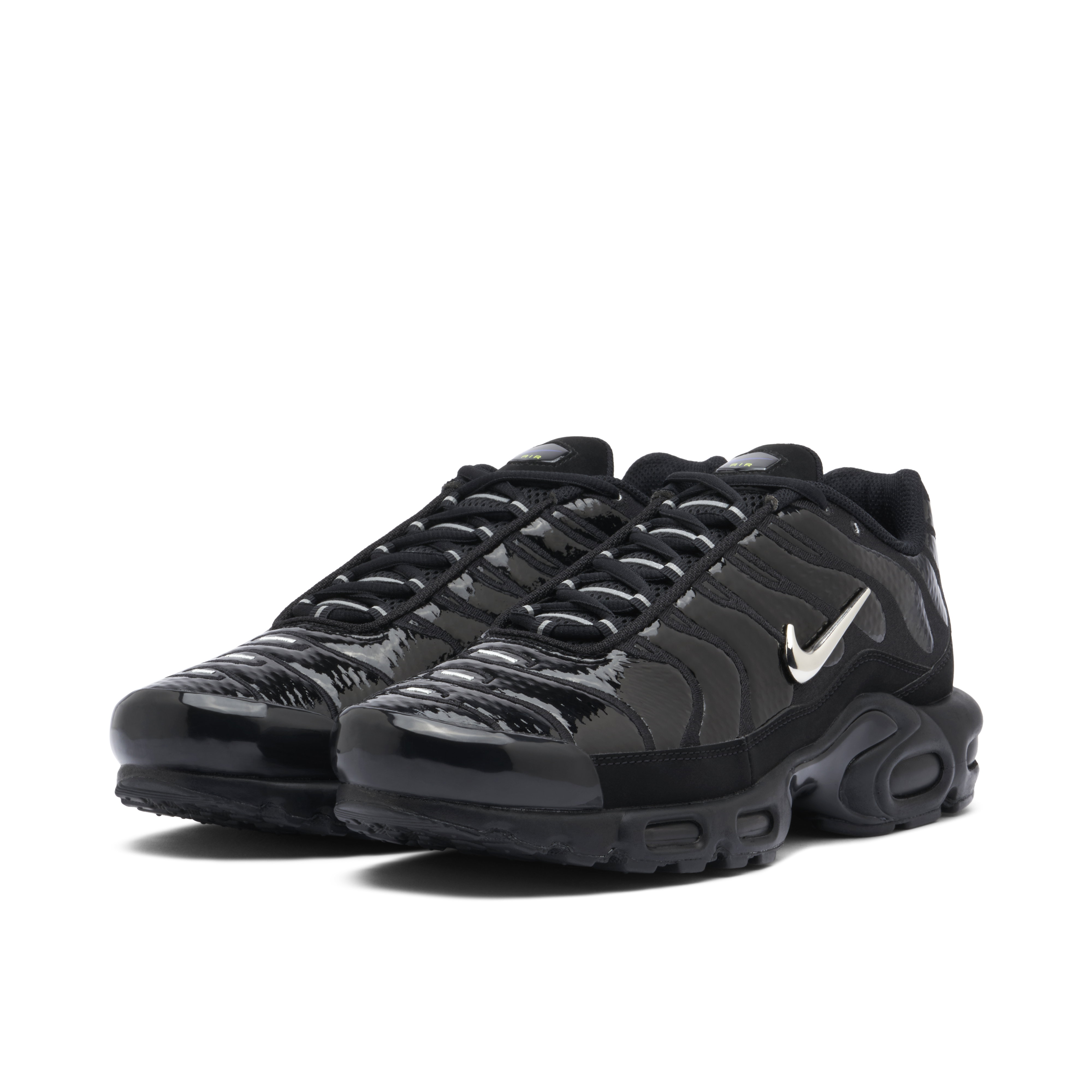 Nike TN Air Max Plus Black Chrome | FJ2591-001 | Laced