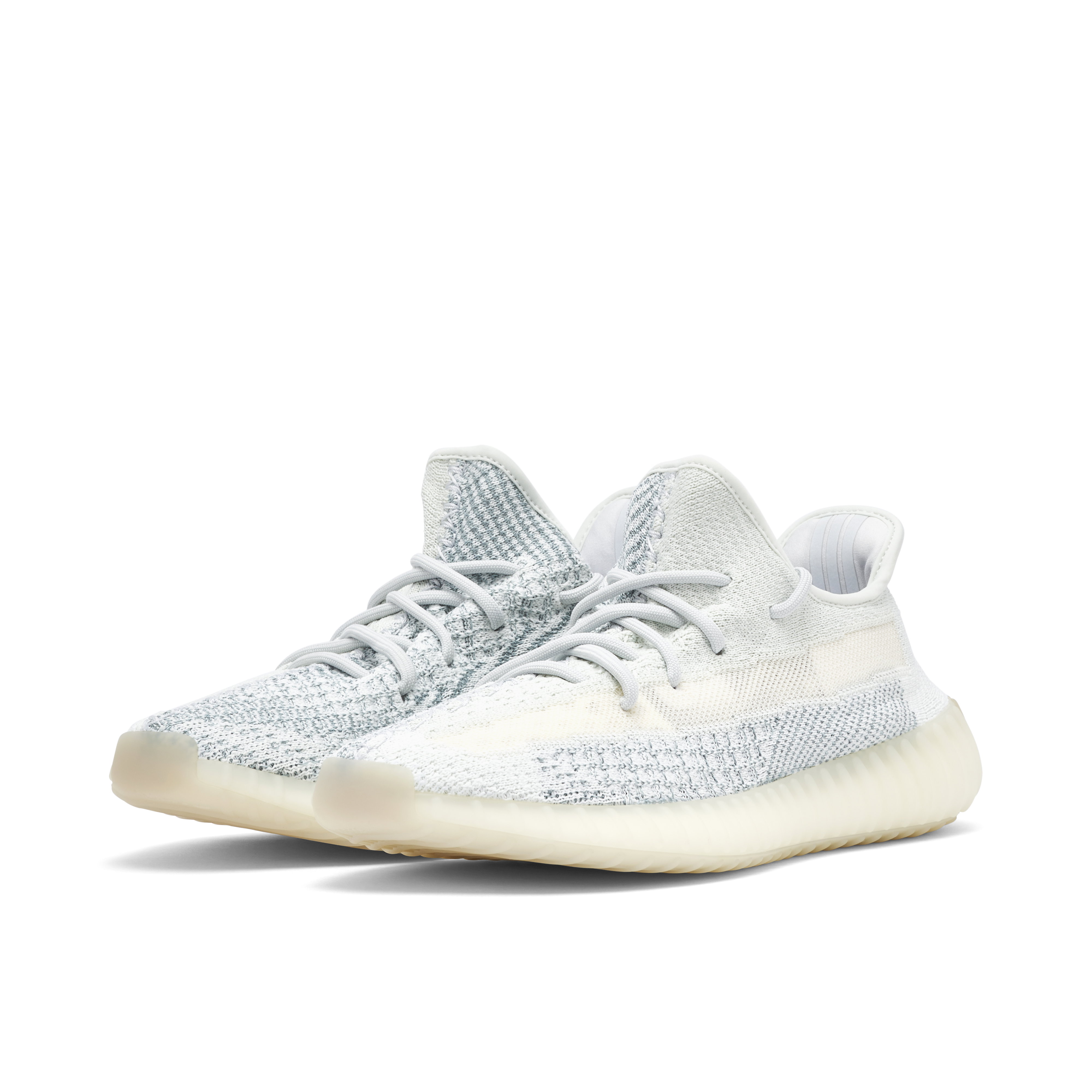 【新品】 YEEZY BOOST 350 V2 クラウド　ホワイト Yeezy Boost 350 V2 Cloud White Reflective | FW5317 | Laced