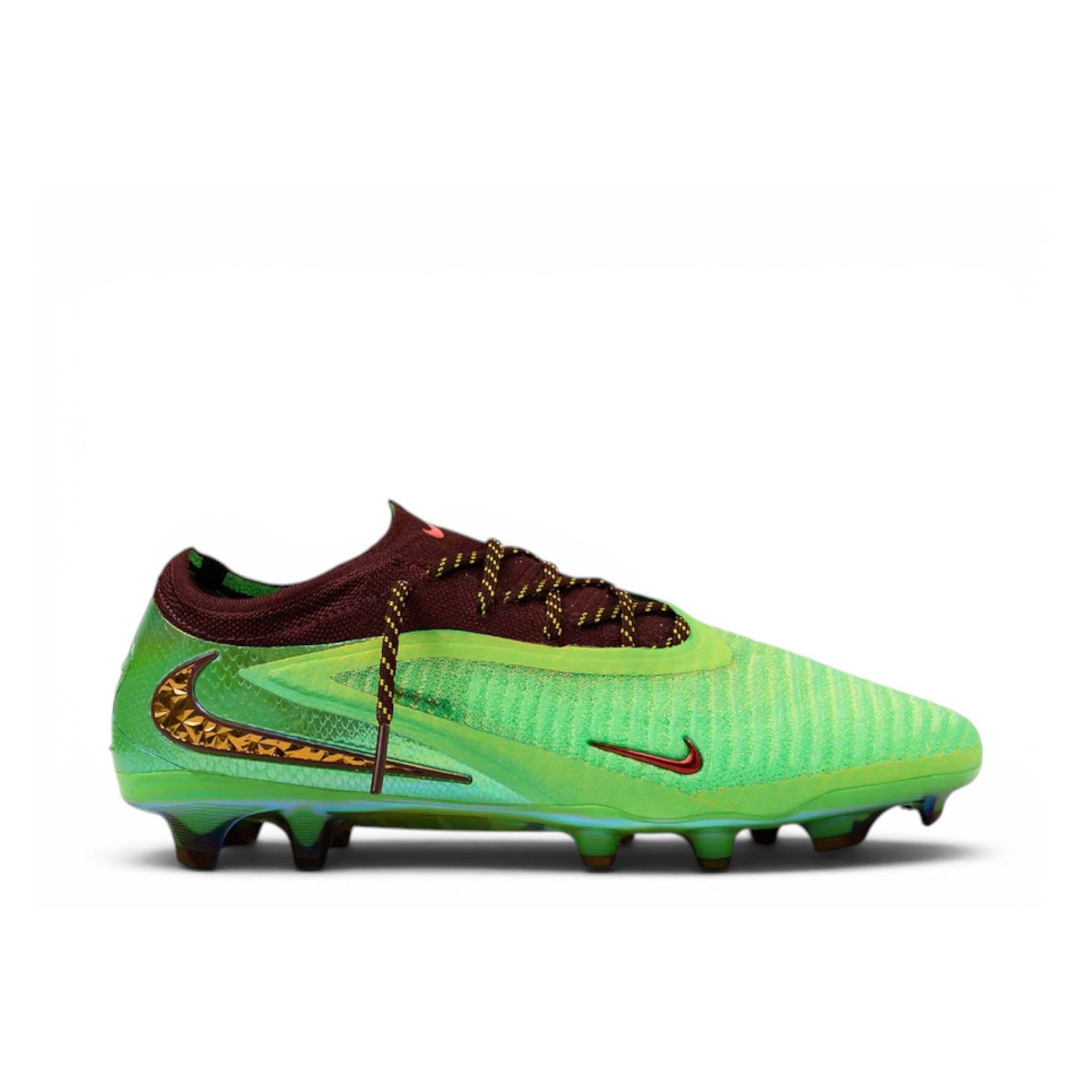 Nike Phantom 6 Low Elite FG SE x Travis Scott | IQ8140-900 | Laced