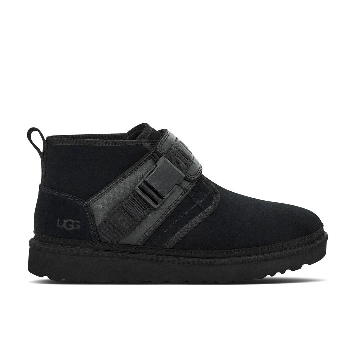 UGG Neumel Boot Snapback Black