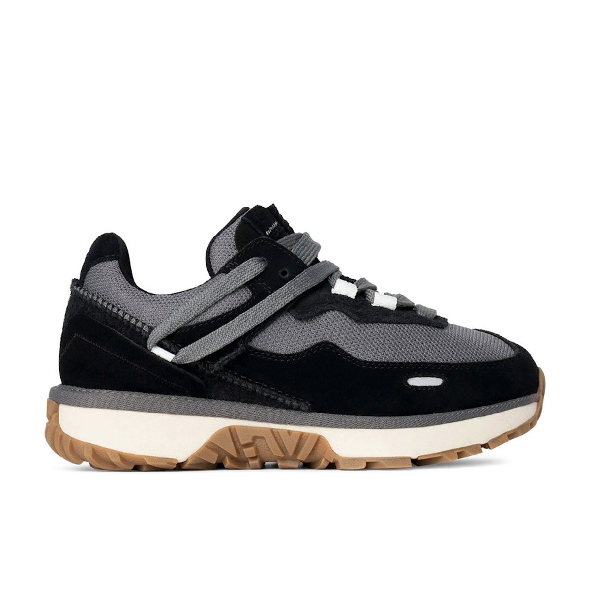 UGG RetroFi Low Black Womens