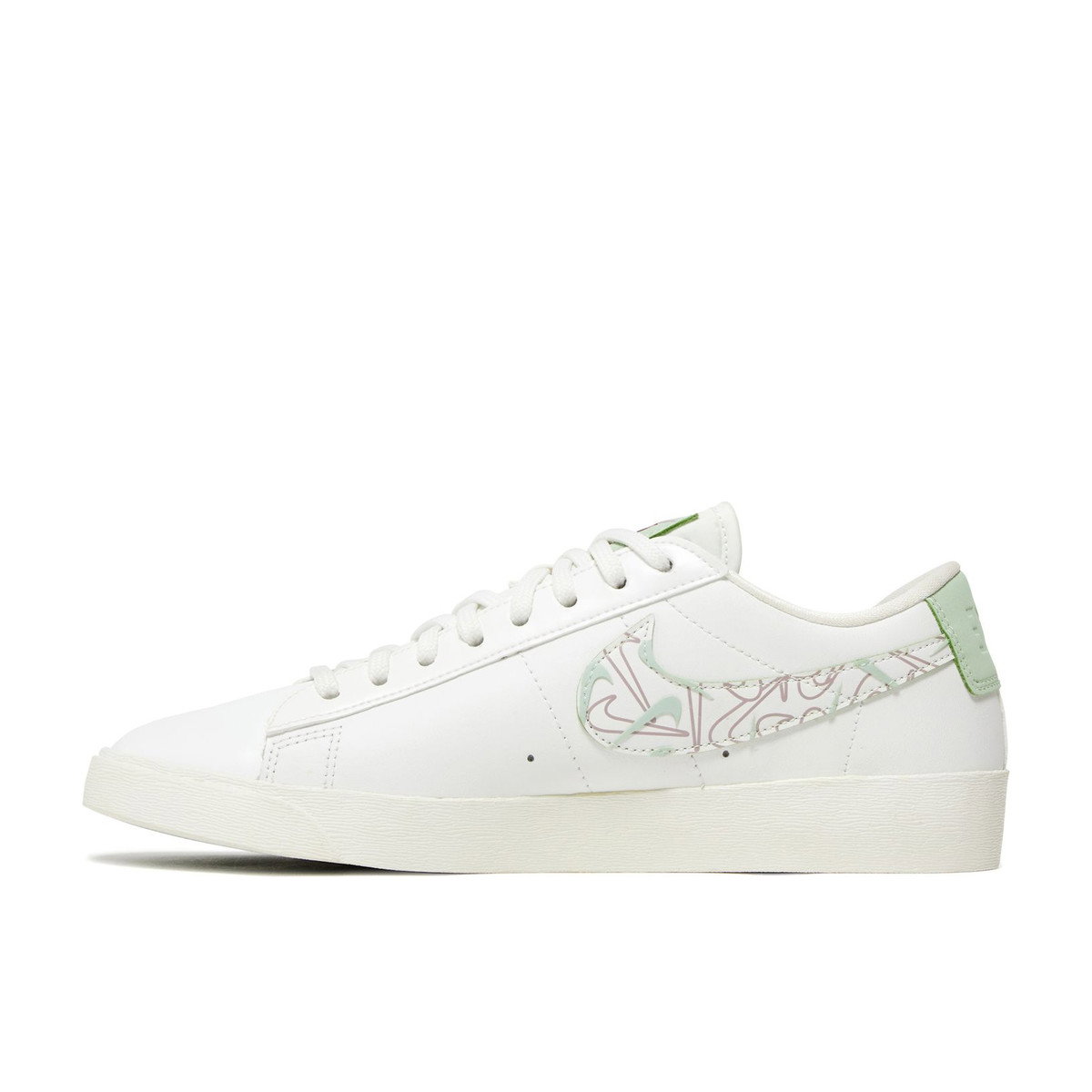 Nike Blazer Low Valentine's Day Womens