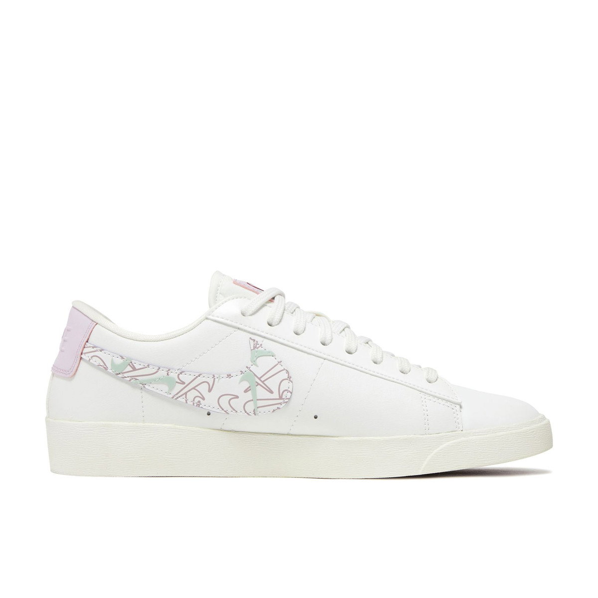 Nike Blazer Low Valentine's Day Womens