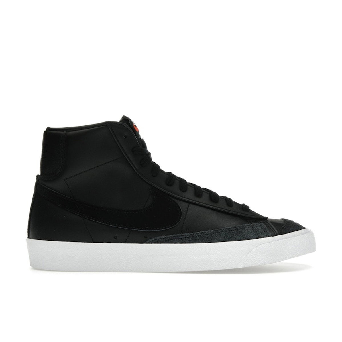 Nike Blazer Mid 77 Vintage Black White Womens
