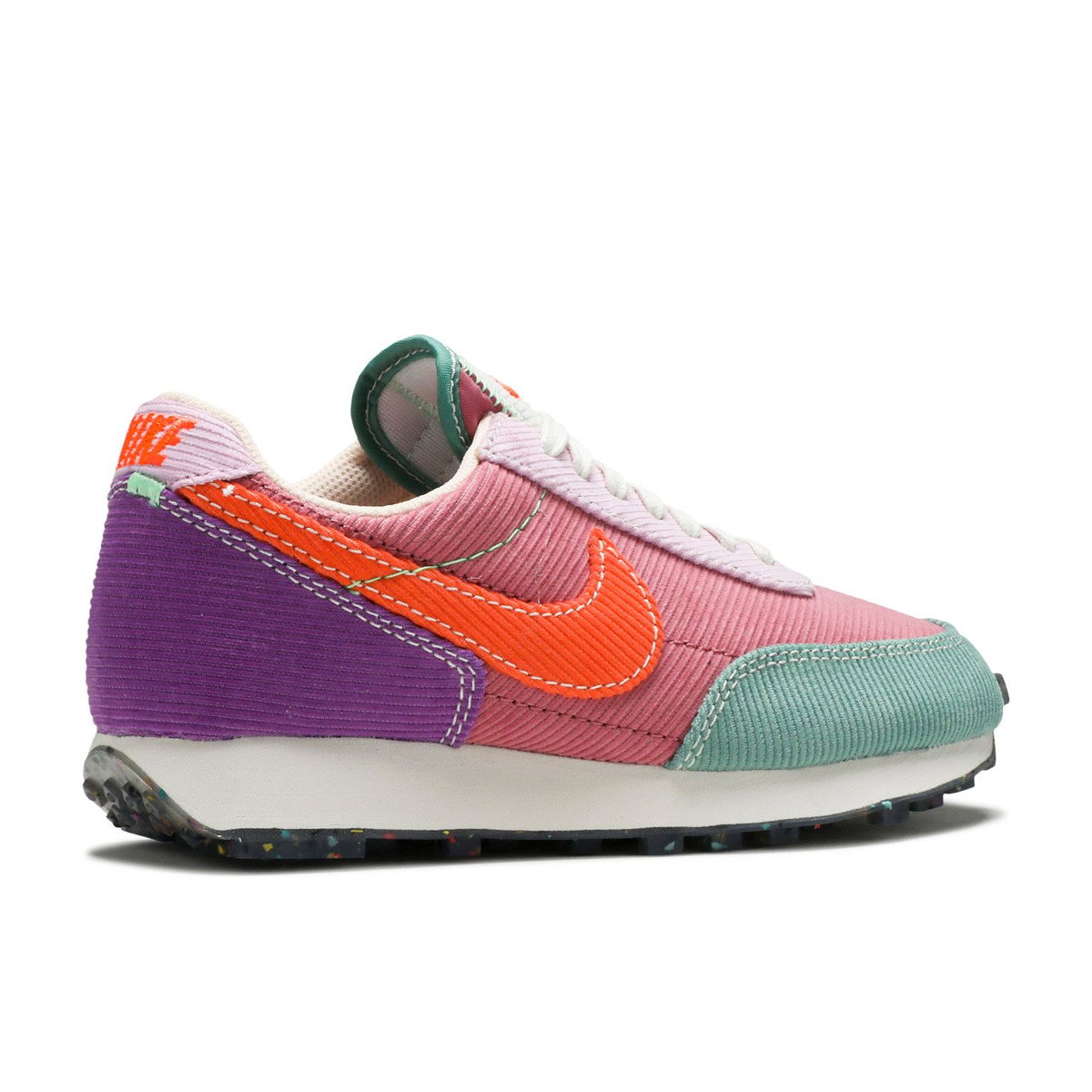 Nike Daybreak Corduroy Desert Berry Womens