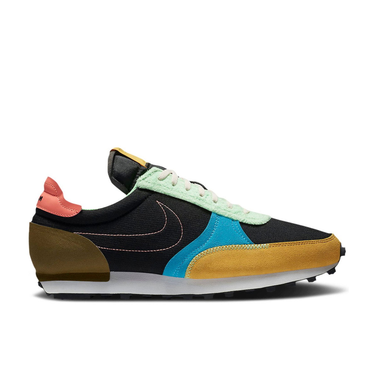 Nike Daybreak Type Fur Pack