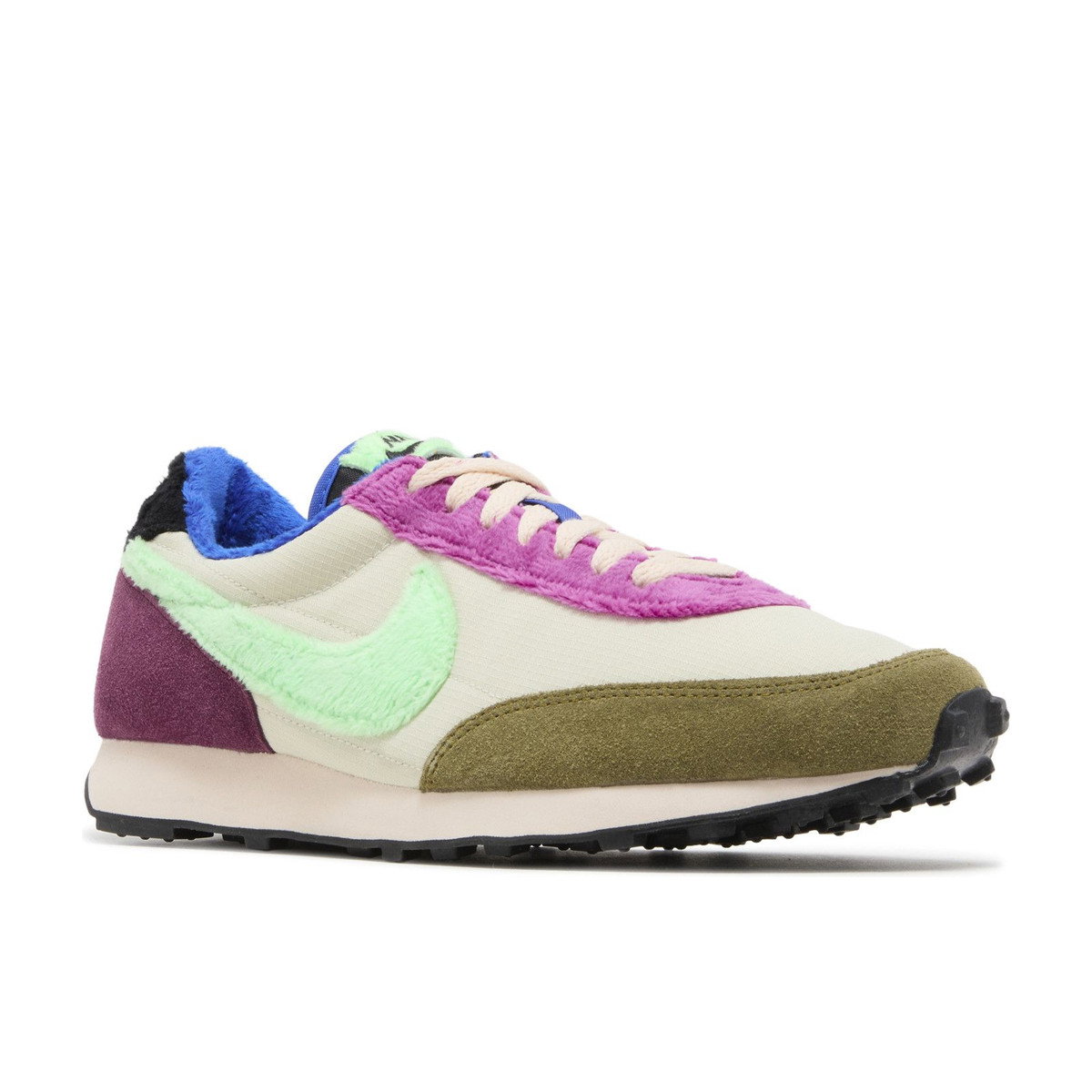 Nike Daybreak Fur Pack Fossil Cactus Flower Womens