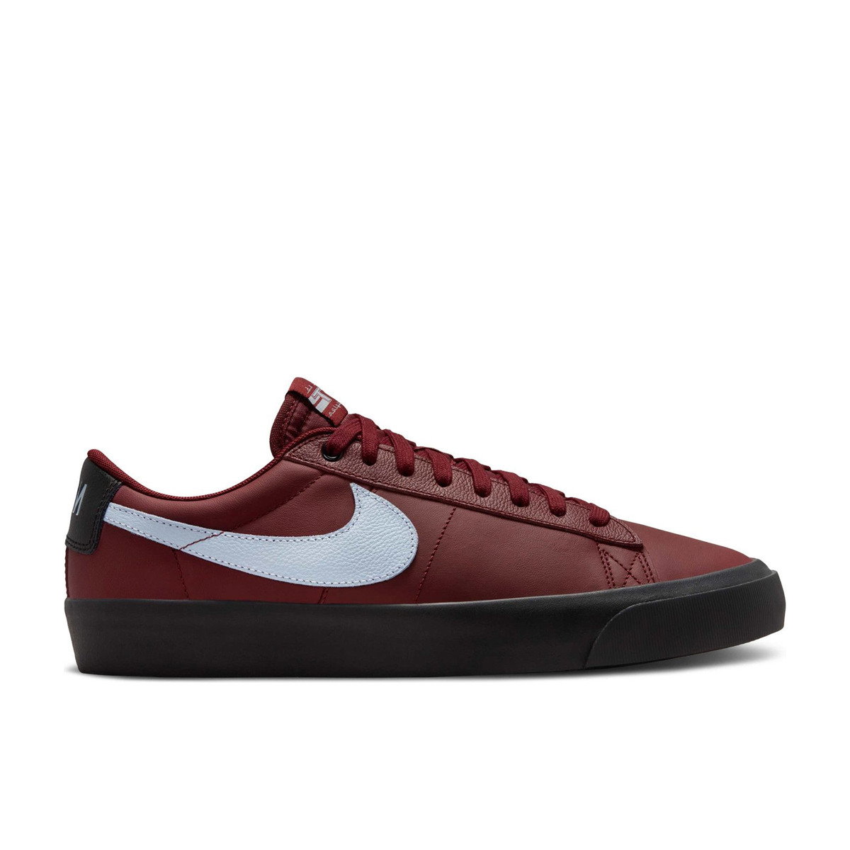 Nike SB Zoom Blazer Low Pro GT Dark Team Red