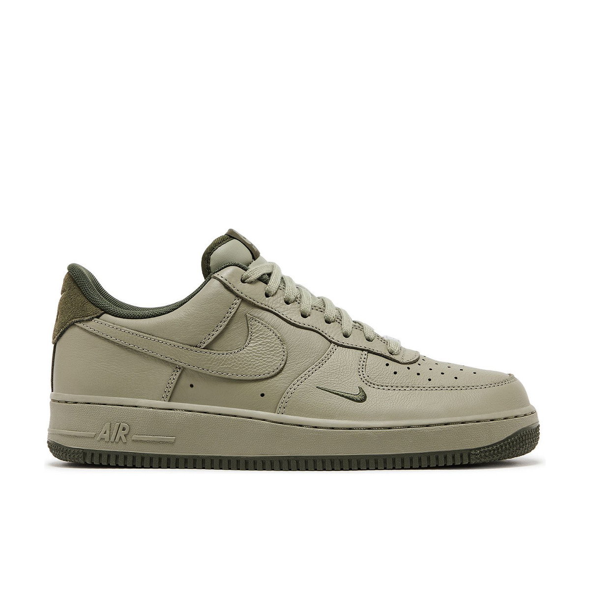 Nike Air Force 1 Low '07 LV8 Light Army Cargo Khaki